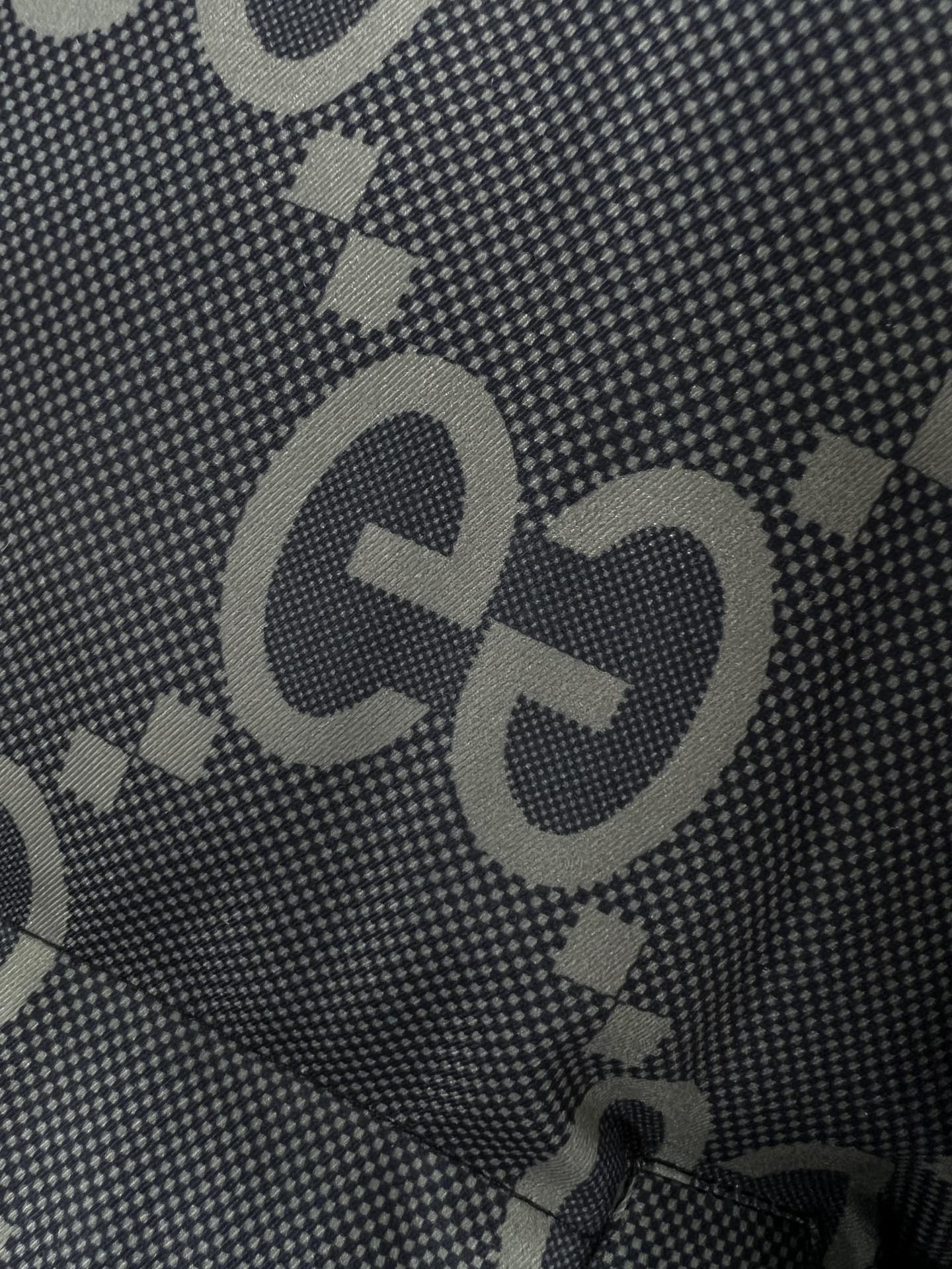 ， 古奇 秋冬新款🆕羽绒服 原版11订制五金配件全进口原版定制 欢迎专柜对比 绝对的高品质 采用顶级95