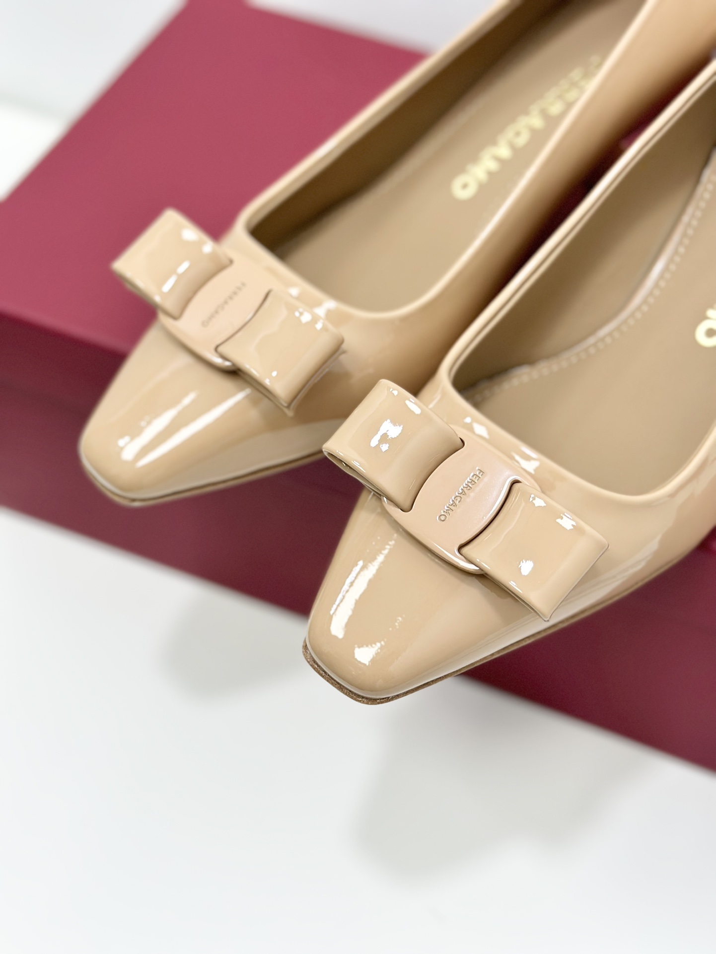Salvatore Ferragamo Vara Bow Leather Pumps - Nude Color, Comfortable Block Heel 9 i1701580932 8577 7