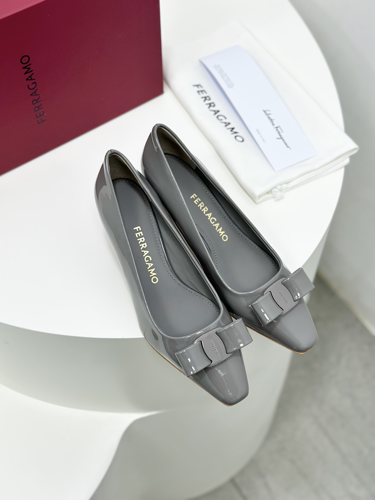 Salvatore Ferragamo Vara Bow Pump - Chic Patent Leather Square Toe Heels 4 i1701581730 9964 0