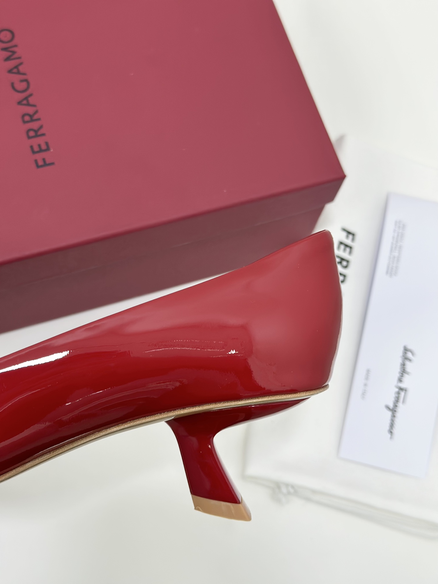 Salvatore Ferragamo Vara Red Patent Leather Bow Pump, Square Toe, Comfortable 9 i1701581968 6052 5