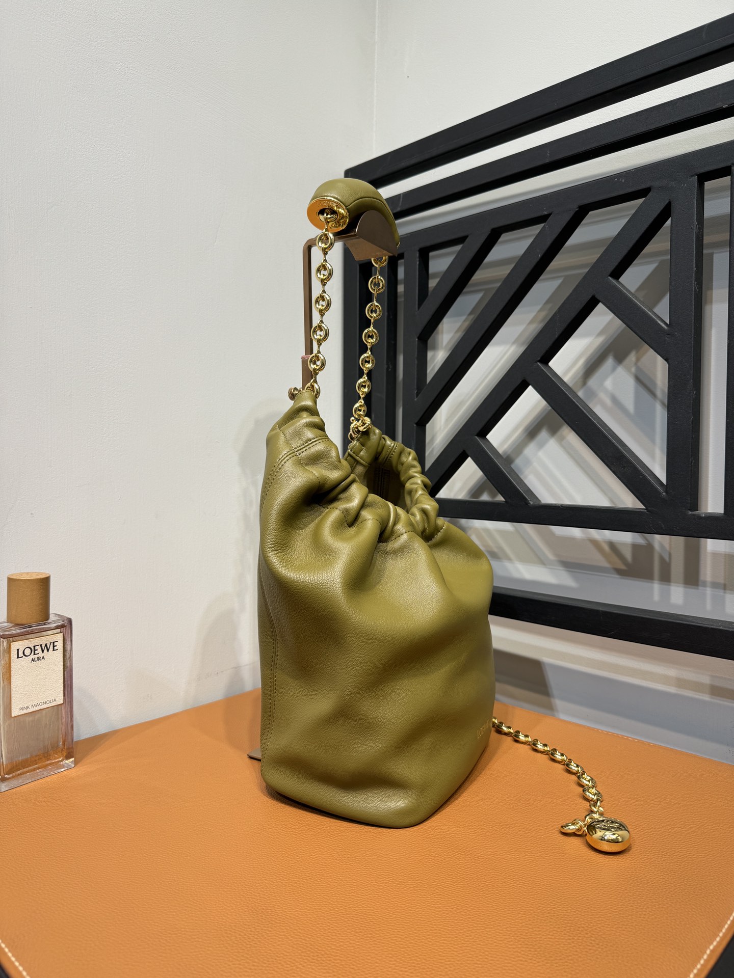 loewe new saueeze