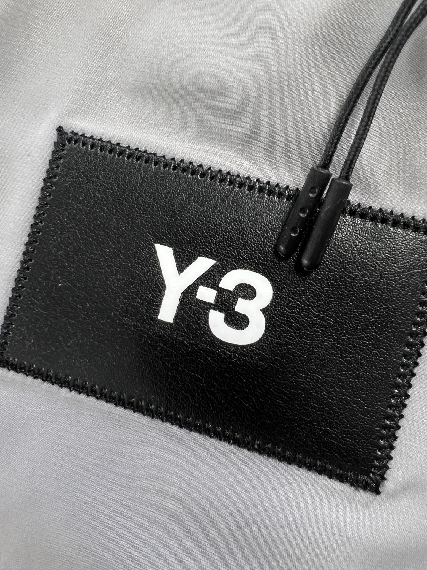 Y-3新款秋冬休闲裤原单狠货采用原版面料简约舒适独特设计缔造简约线条感版型不挑人定制原版五金辅料档次极高