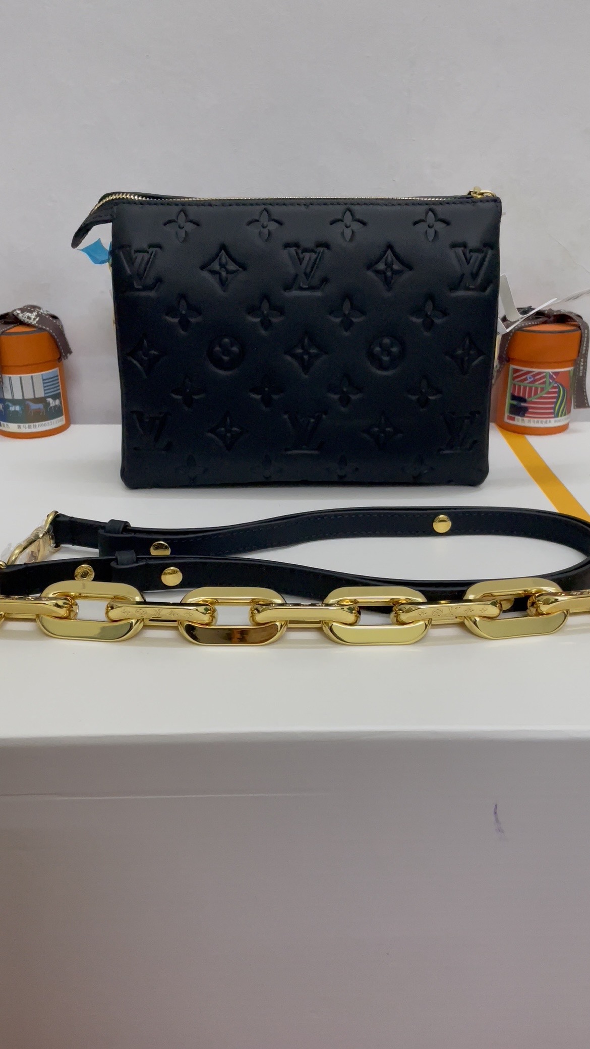 Louis Vuitton Cheap
 Crossbody & Shoulder Bags