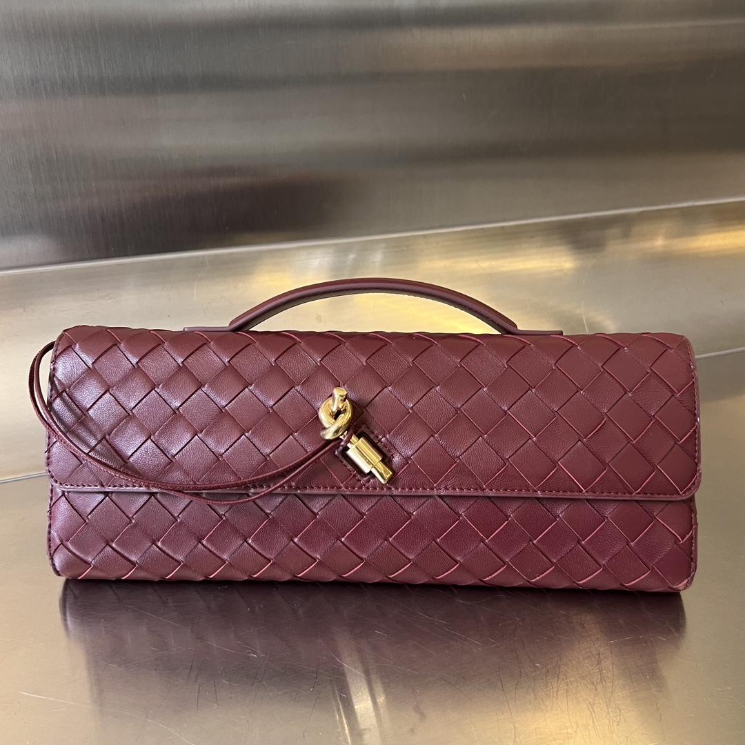 Bottega Veneta 24 new products debut Bv Clutch original long clutch bag 741511 equipped with handles, the design of the clutch bag reflects the e