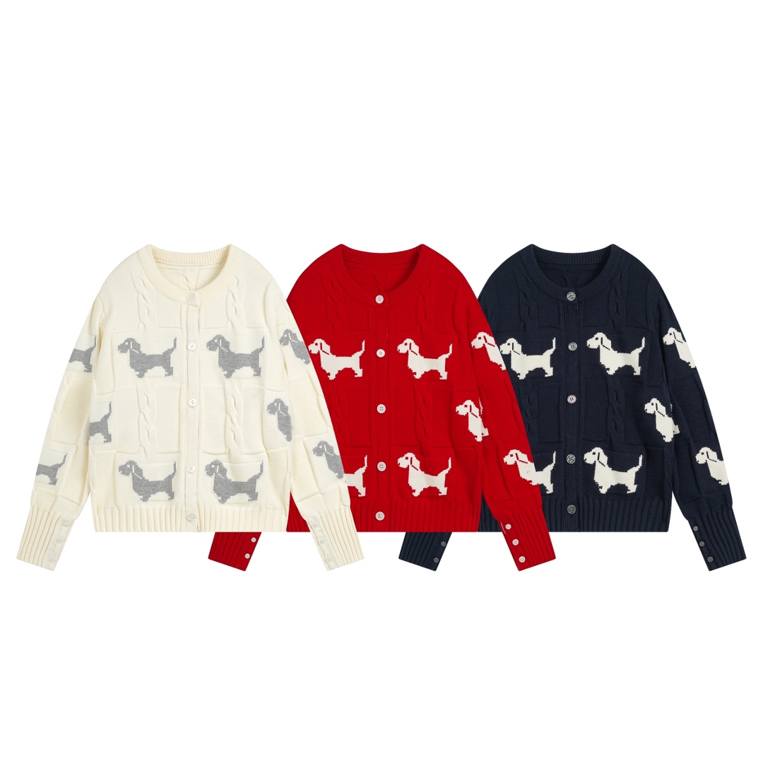 Tom Browne’s New Female Uniform with Pup and Tweed Details - 图片 1