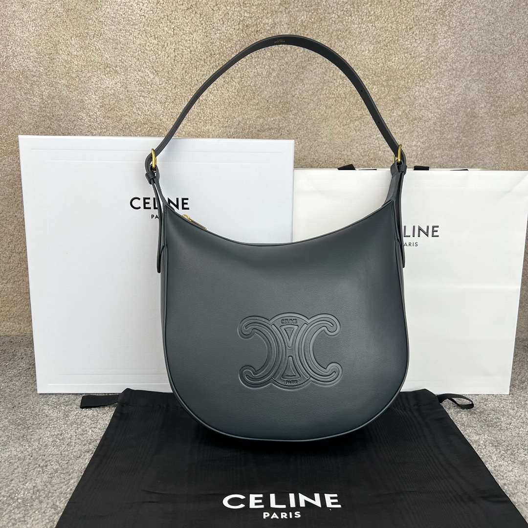NO:197875,Genuine grade HELOIS rock lime, soft cowhide bag, size 30 x28.5x8 cm, cowhide, cowhide suede lining, gold finish, shoulder back, zipper closure, one main compartment, adjustable shoulder strap, number 114713, celine, celine, celine, cowhide19860909正品级 HELOIS岩石灰,柔软牛皮革手袋,尺寸 30 x28.5x8 厘米,牛皮革,牛皮绒面革衬里,金色饰面,肩背,拉链开合,一个主隔层,可调节肩带,编号114713,赛琳celine,celine,celine,cowhide,Bag