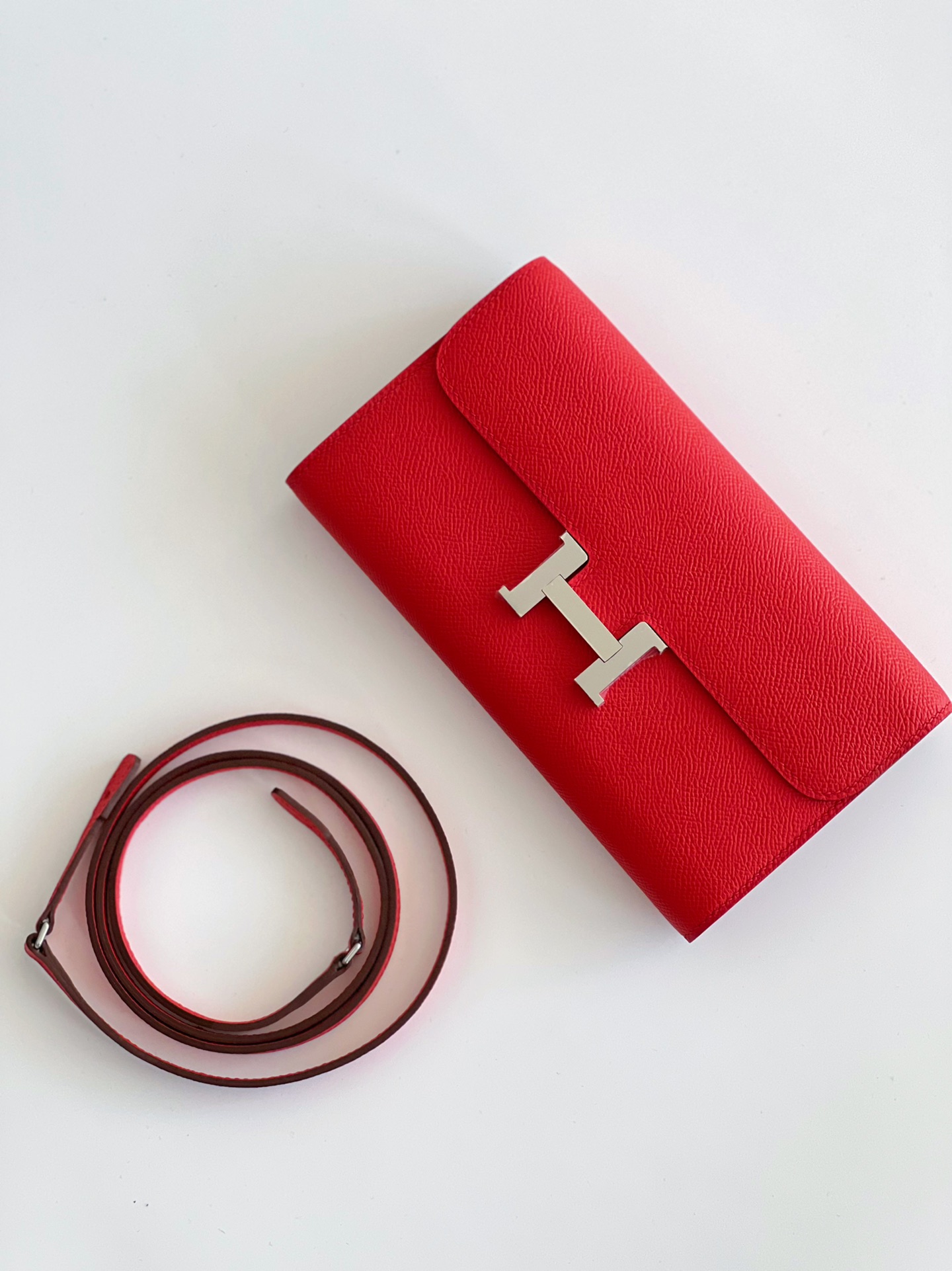 Hermes Constance Crossbody & Shoulder Bags Red Calfskin Cowhide Epsom H0199148