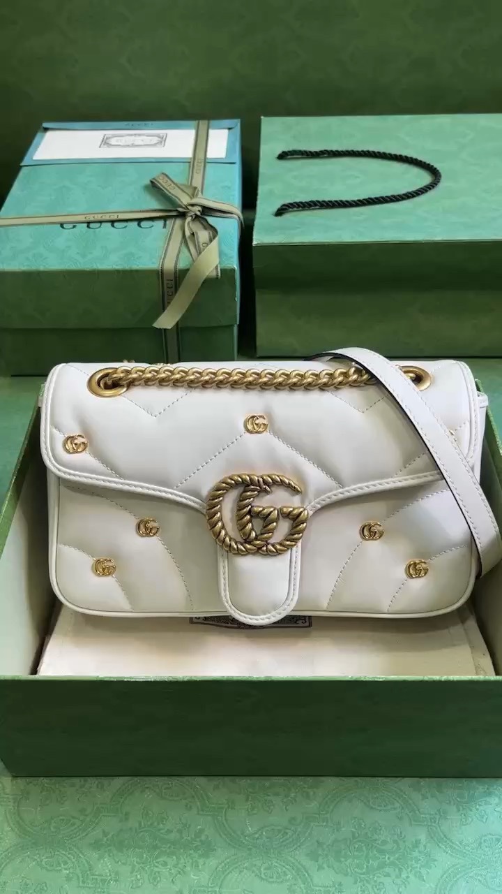 Fake Designer
 Gucci Marmont Crossbody & Shoulder Bags White Chains