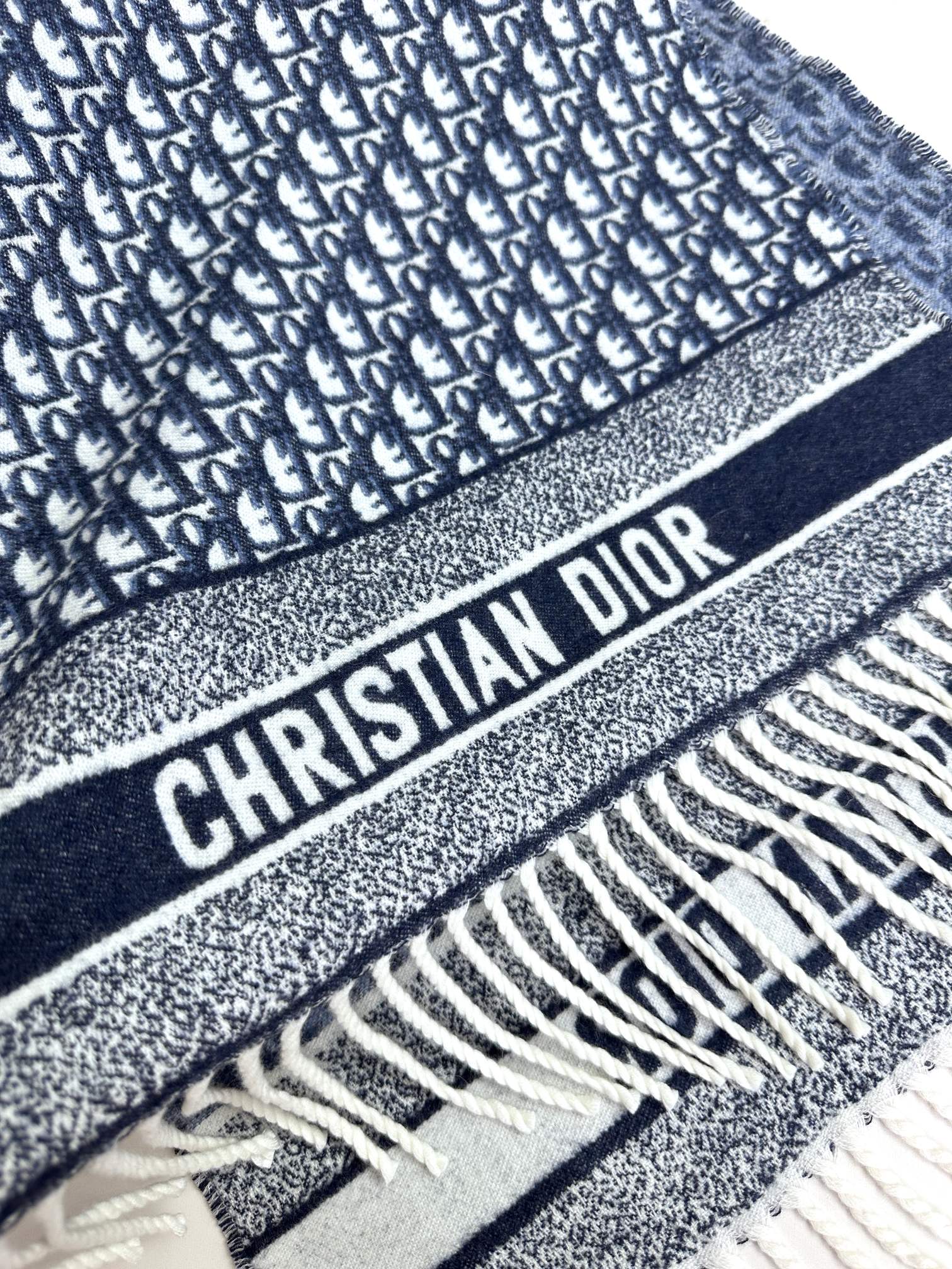DIOR Oblique 印花/刺绣图案羊绒围巾