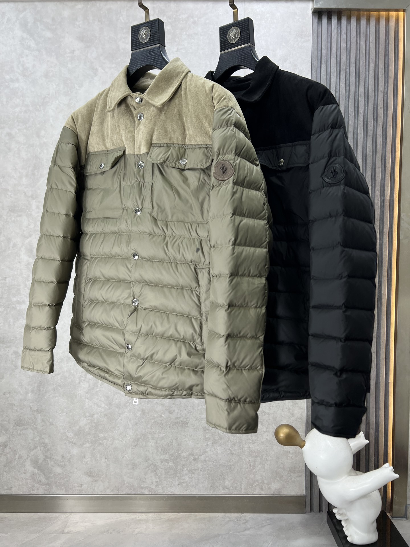 Moncler蒙口Fauscoum23冬季男士羽绒服衬衫式外套90白鹅绒Fauscoum是对经典衬衫式外