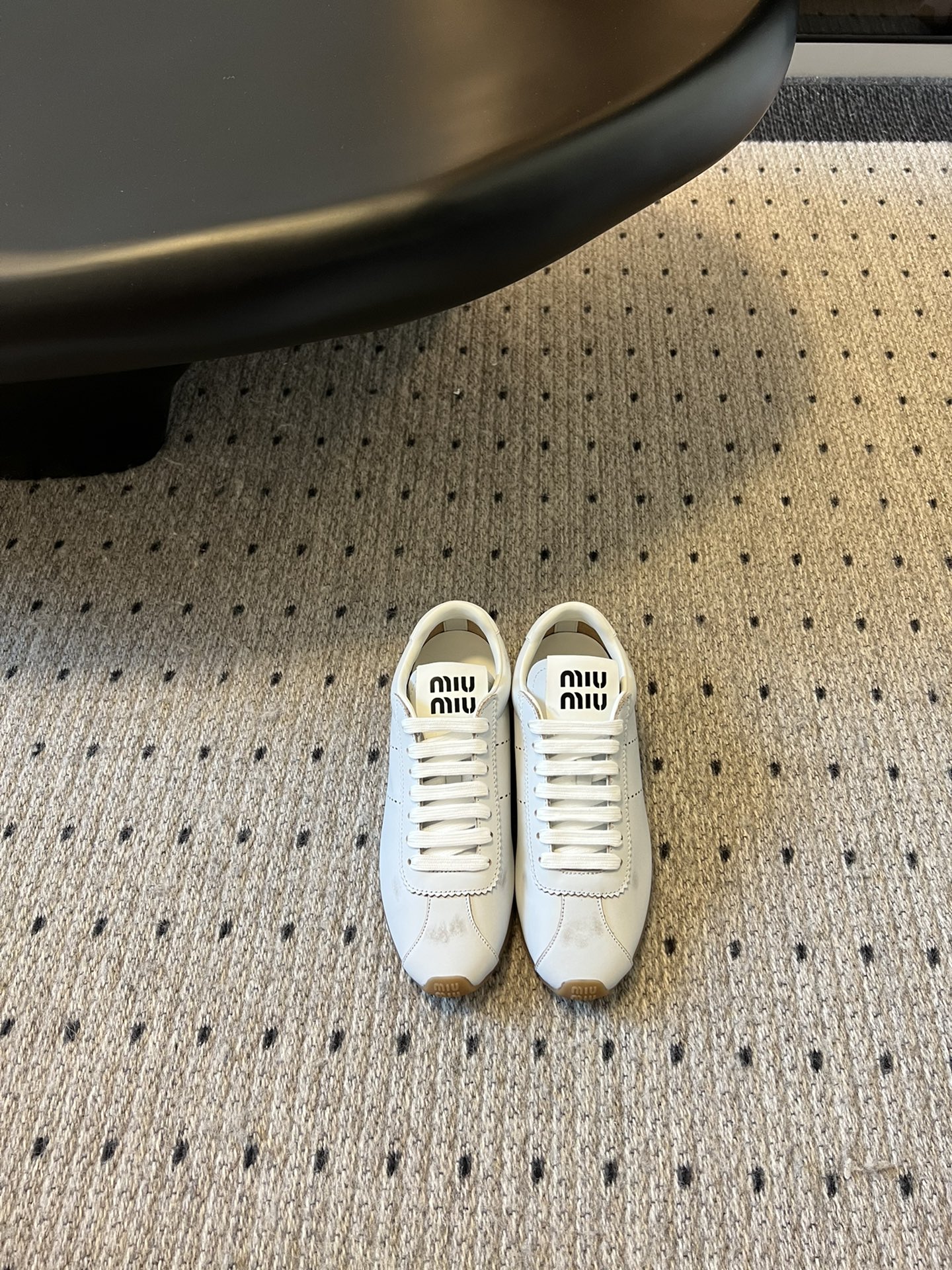 cuero blanco
