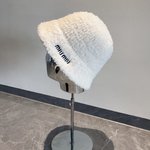 MiuMiu Hats Bucket Hat Straw Hat Buy 2023 Replica
 Lambswool Fall/Winter Collection
