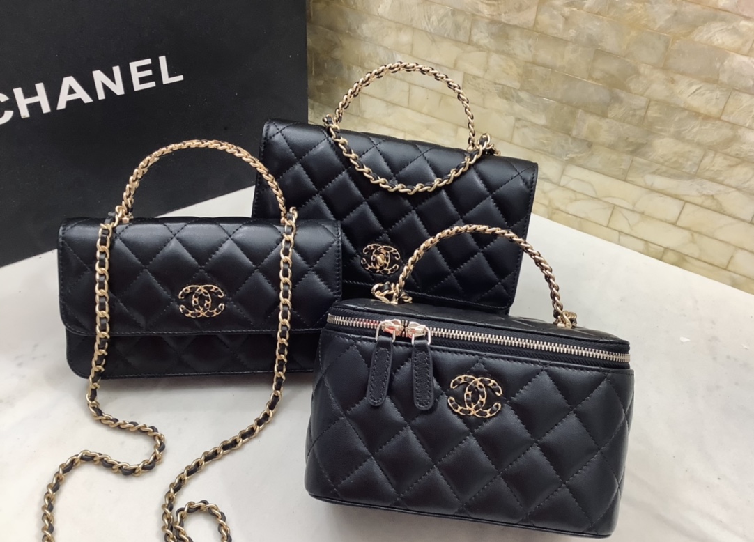 Chanel Lujo
 Bolsos de mano Bolsos cruzados y bandoleras Mini bolsos Negro Escarcha Piel de oveja Mini