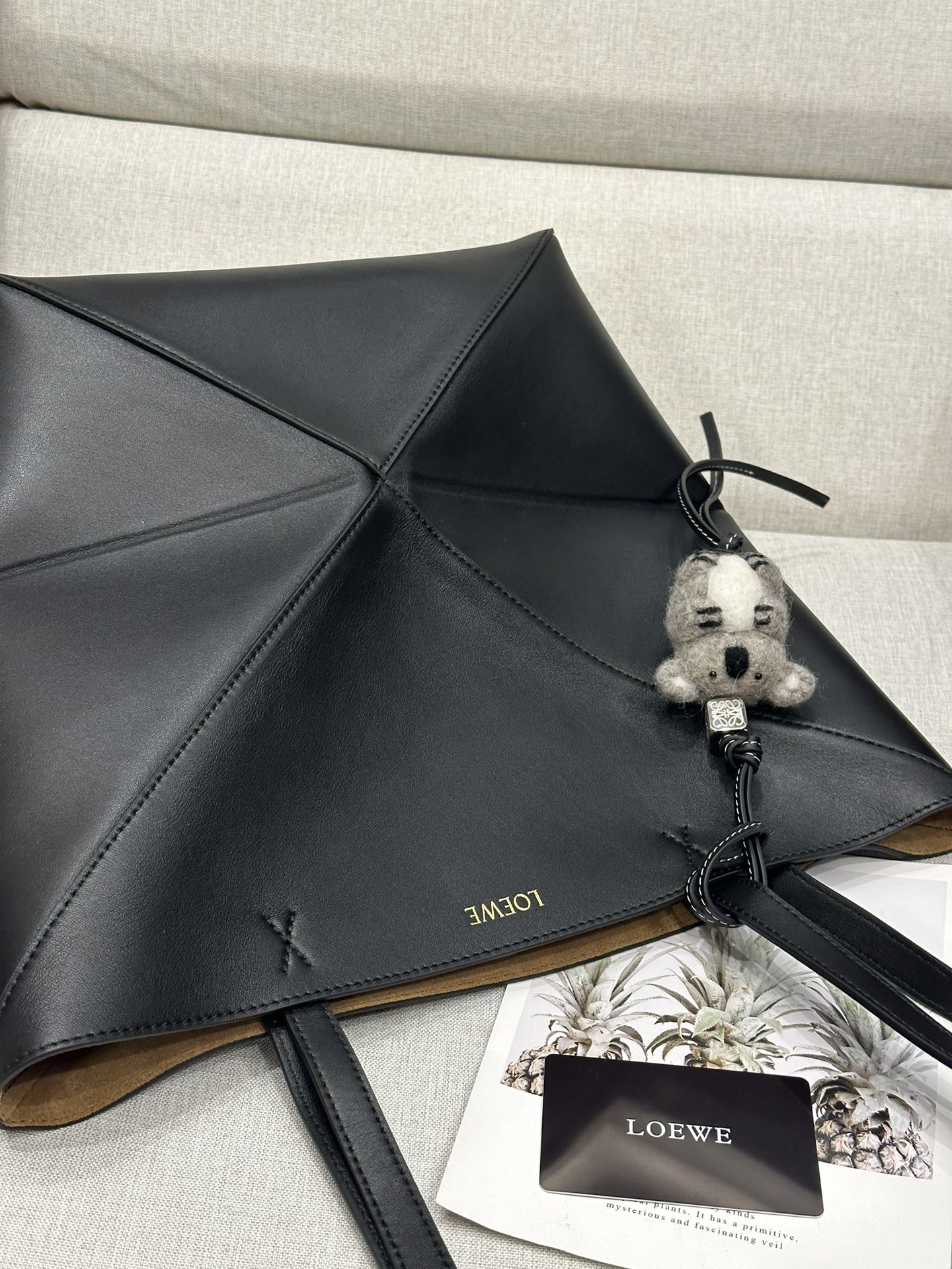 Loewe Black Medium Puzzle Fold Tote Bag in Shiny Calfskin Leather 6 i1701858805 7991 4