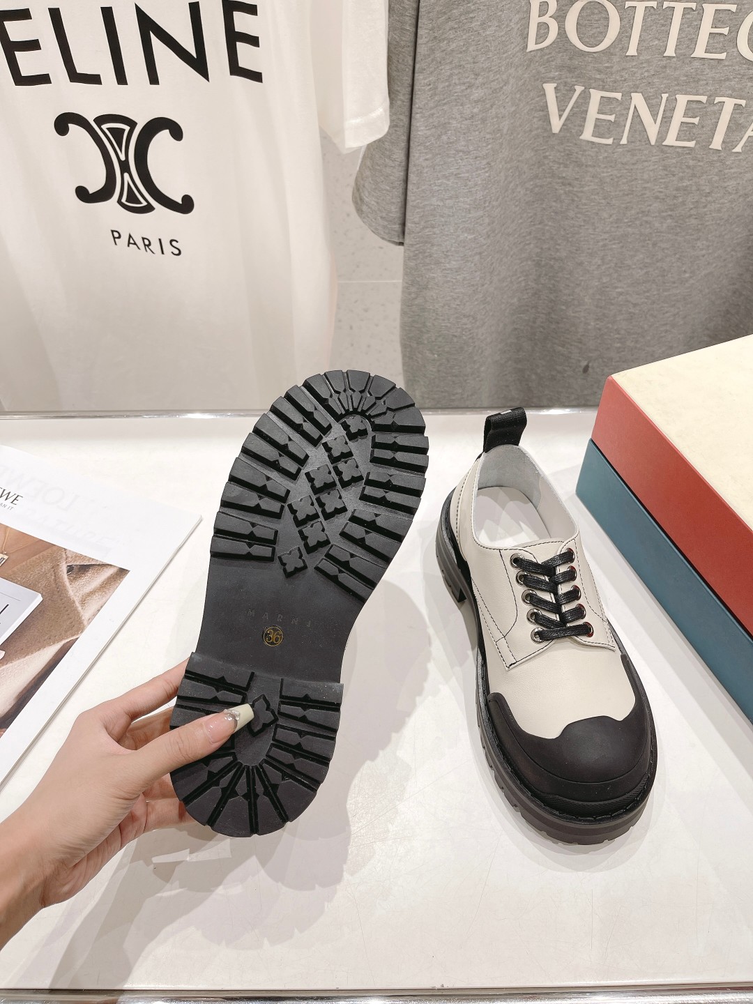 “2024 Marni Mani High-End Version Posh Shoe: Price and Details” - 图片 9