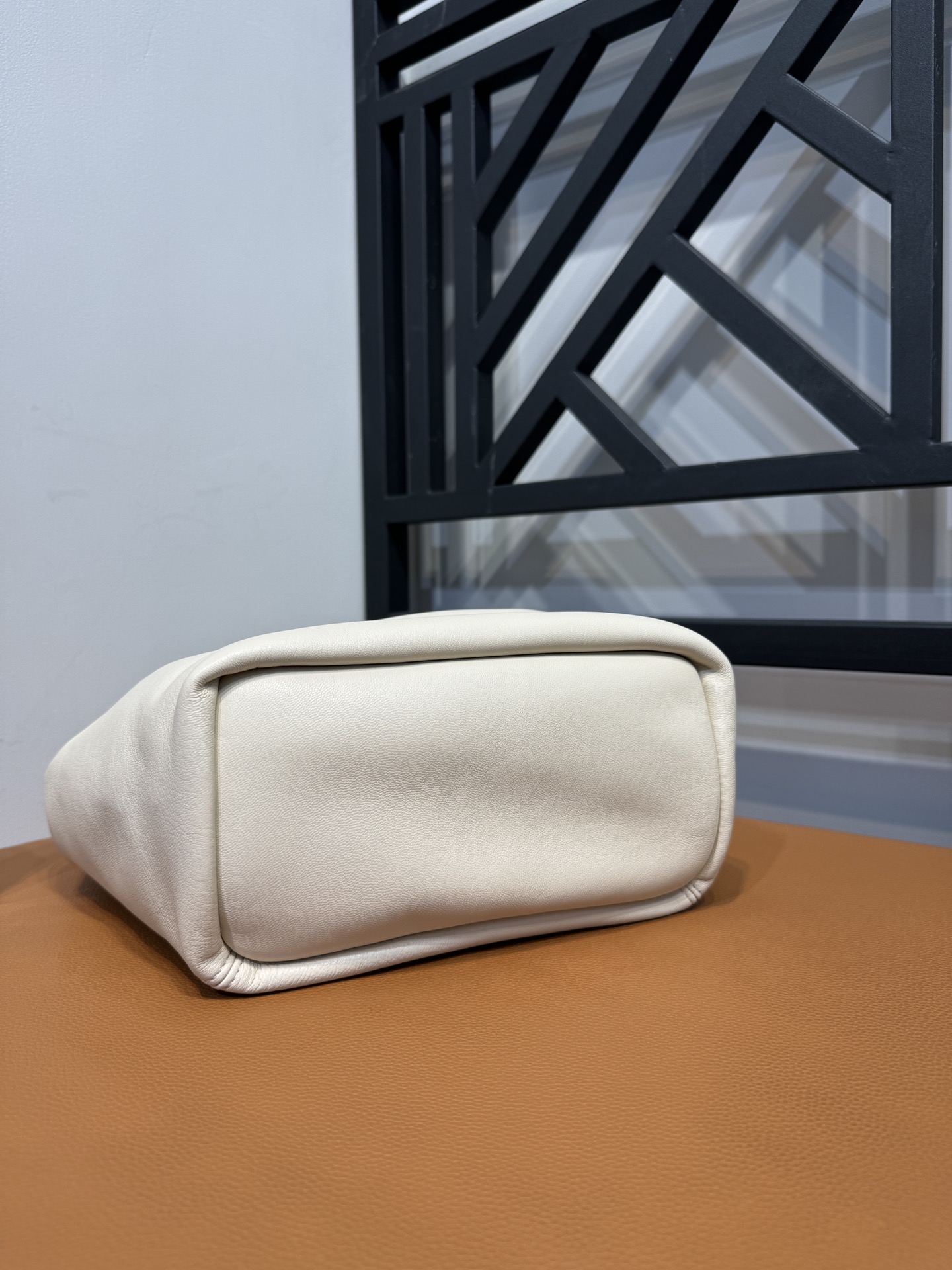 LOEWE Squeeze Bag in Nappa Lambskin with Donut Chain, Small Size 5 i1701952388 1375 3