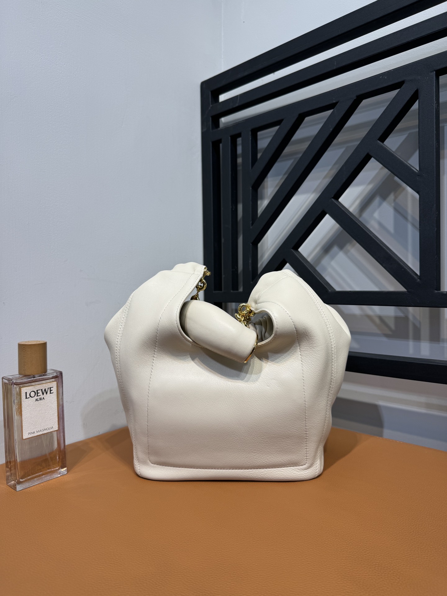 LOEWE Squeeze Bag in Nappa Lambskin with Donut Chain, Small Size 3 i1701952388 4275 2