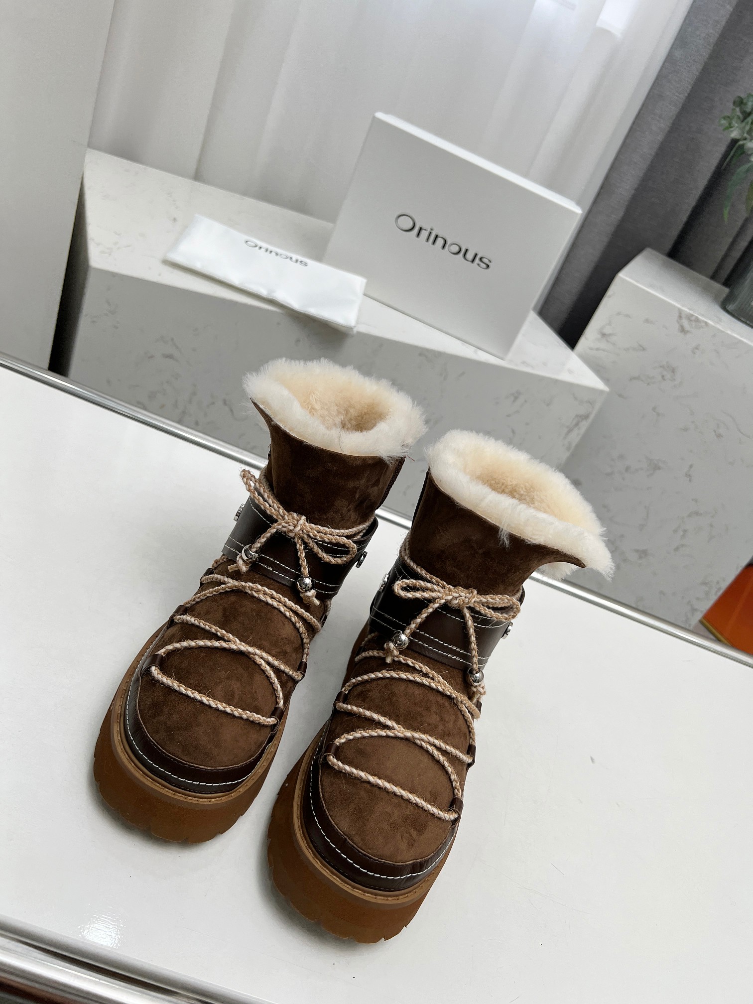 NO:630023,Orinous | Exclusive hot style, a must-buy furry boots with both good looks and strength in winter, cold protection and warmth, good looks online, sheepskin leather fabric with full wool lining, wool insoles to give you warmth in winter, original molded old metal bell [love], 4cm thick sole 35-39, half-slip snow boots, boots, sheep19860909Orinous | 独家爆款  冬天必入手的一款颜值与实力并存的毛毛靴,防寒保暖,颜值在线,羊猄皮面料贴全羊毛内里,羊毛鞋垫 给你冬日温暖原版开模旧金属铃铛[爱心],4cm厚底 35-39,半拖雪地靴,boots,sheep,Women's Shoes