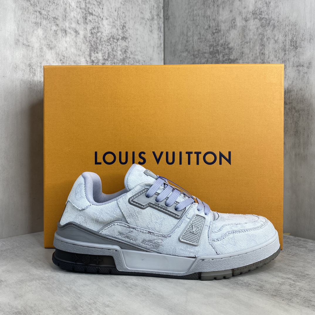 Louis Vuitton TPU T1170900