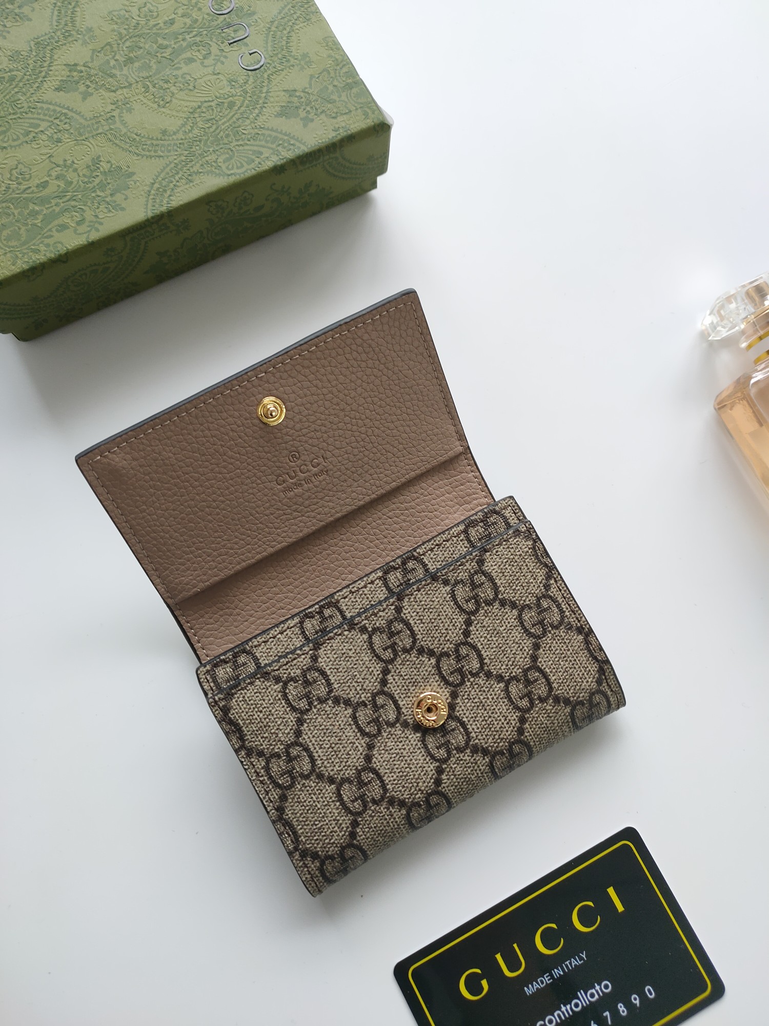 Pgucci 出新款 new 零钱包 卡包card bags 编号 