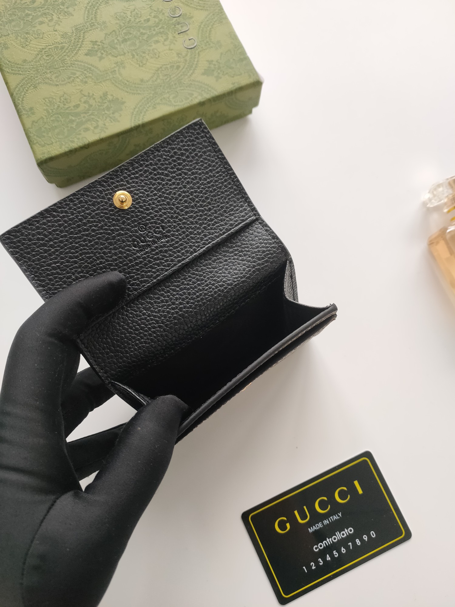 Pgucci 出新款 new 零钱包 卡包card bags 编号 