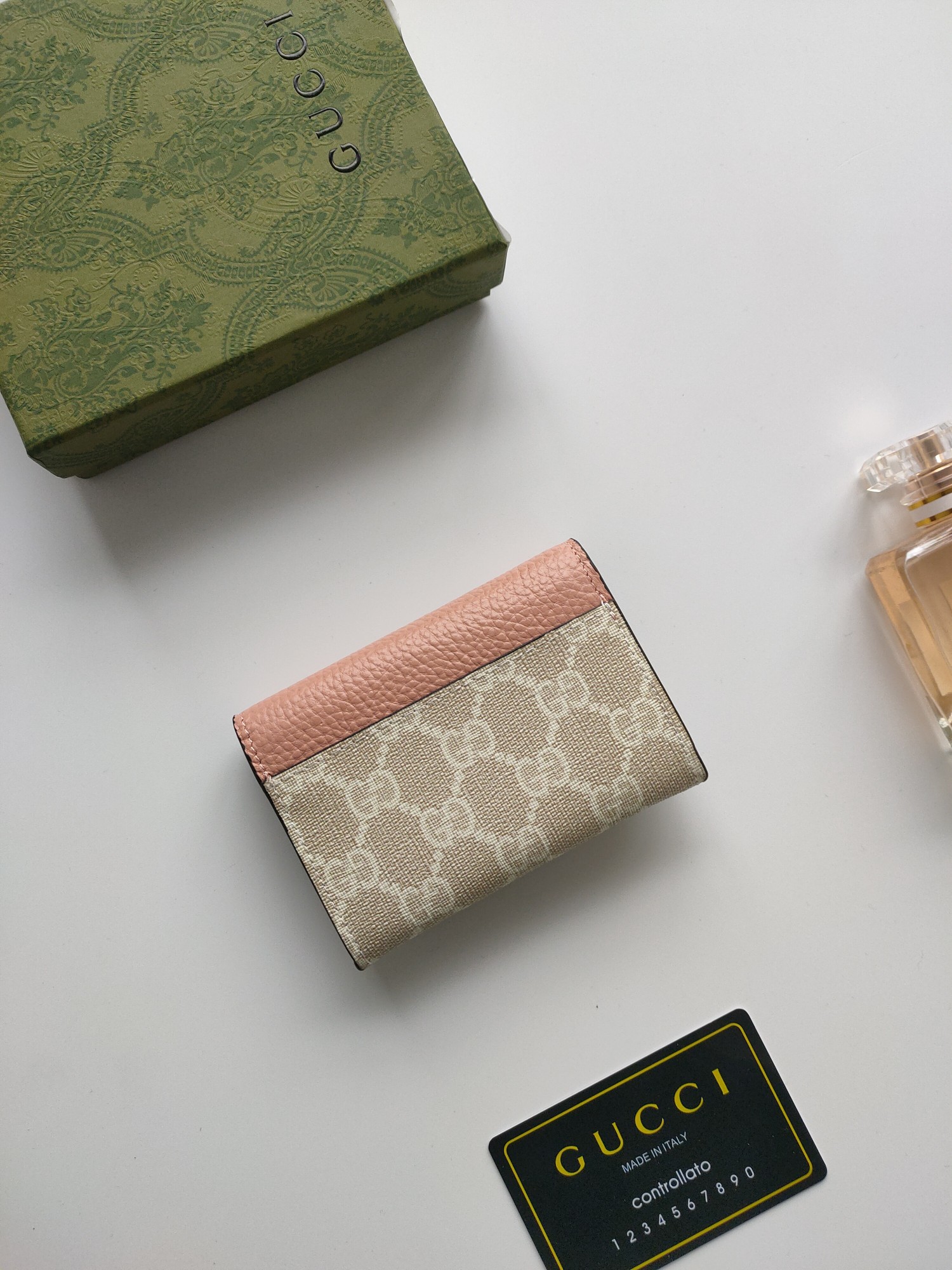Pgucci 出新款 new 零钱包 卡包card bags 编号 