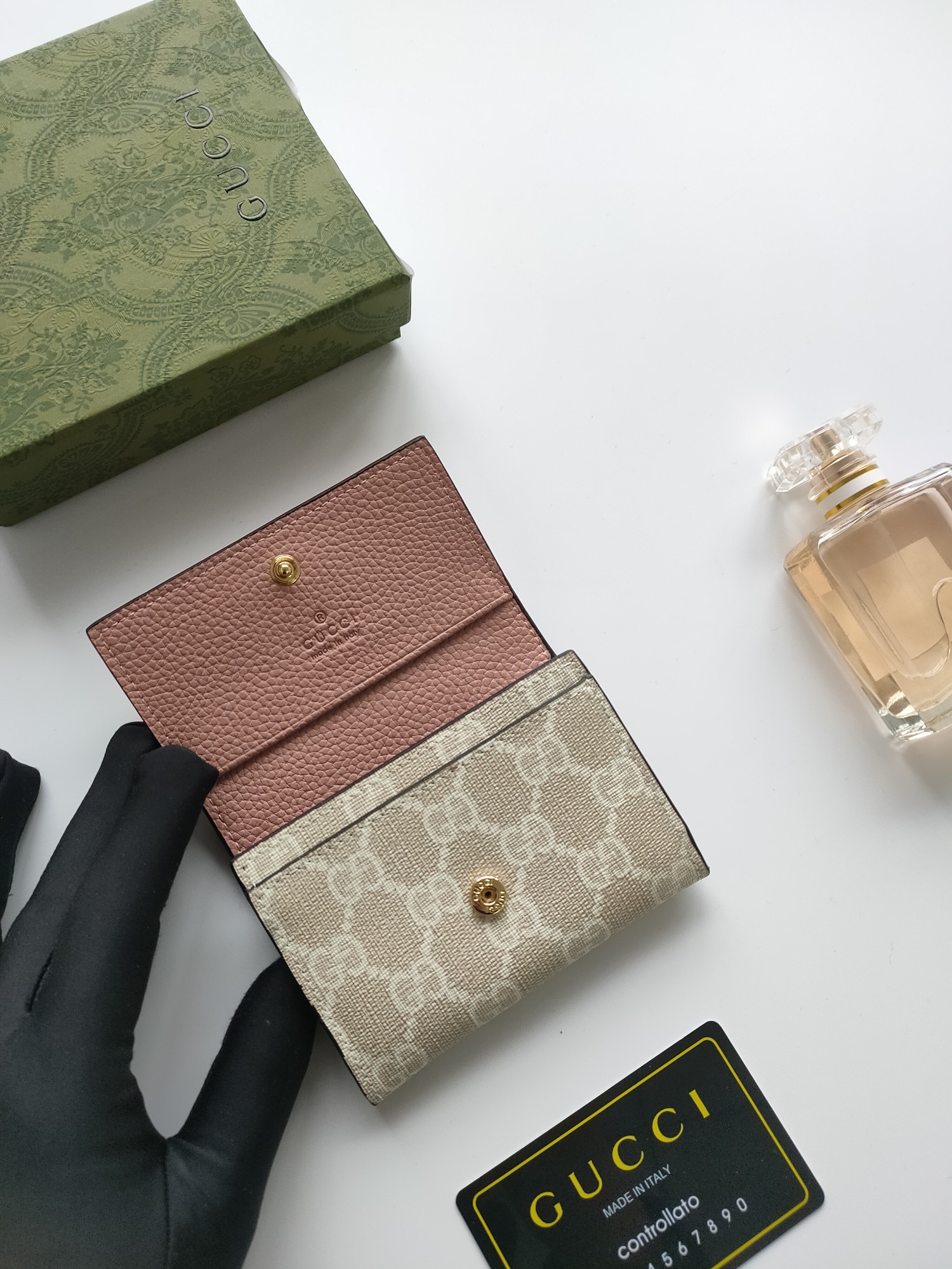 Pgucci 出新款 new 零钱包 卡包card bags 编号 