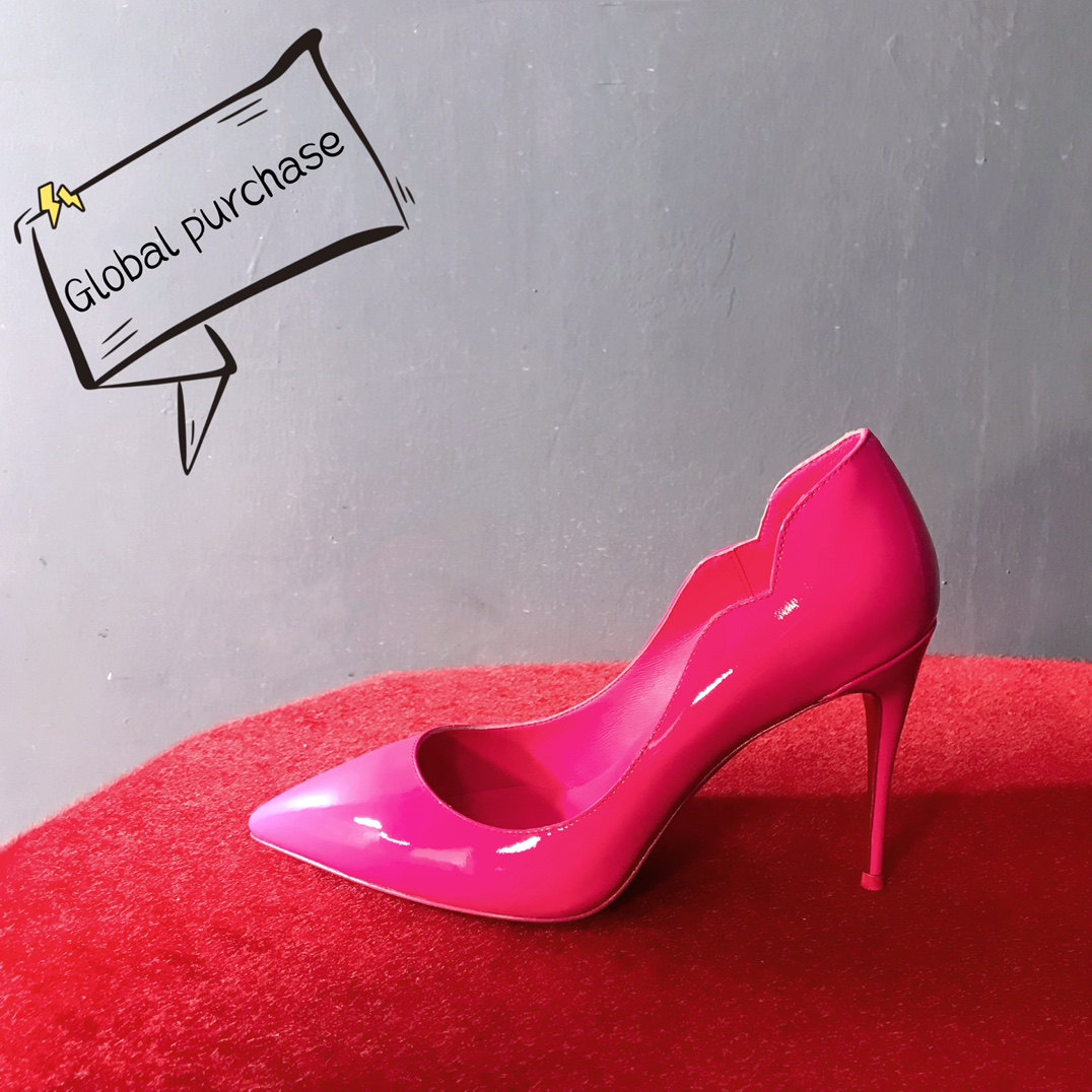 NO:100790,High-end customized classic fan style series!  H10Cm, size 34-42. 9033- Fan fluorescent rose red slim leather, fluorescent rose red sheepskin Official website picture Standard European code Reference:9033- Color:rose/rose Material:patent leather Lining:fluorescent goat leather Heel height:10Cm Sole:leather sole Size:EUR 34-42 (US 4-11):,,christian louboutin,sheepskin19860909高端订制 精典扇面款系列！ H10Cm,尺码34-42码. 9033－扇面荧光玫红柒皮,荧光玫红羊皮里 官网图 标准欧码 Reference:9033- Color:rose/rose Material:patent leather Lining:fluorescent goat leather Heel heigh:10Cm Sole:leather sole Size:EUR 34－42（US 4一11) :,,christian louboutin,sheepskin,Women's Shoes