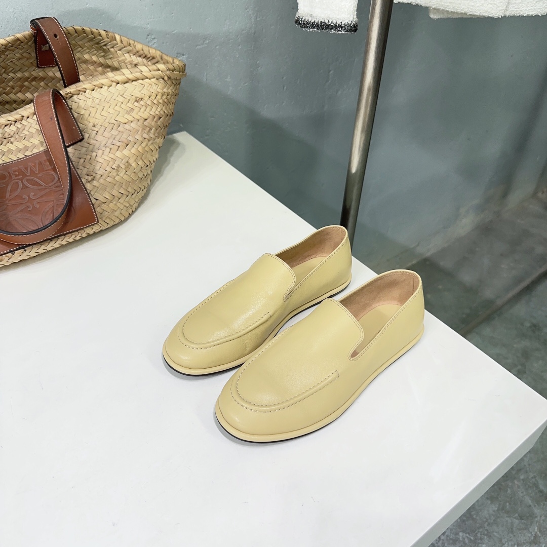 ¡Fábrica de alta calidad! 🔥Mocasines clásicos de primavera y verano The Row 26❗️¡Estilo sencillo y versátil! ¡Juego de…