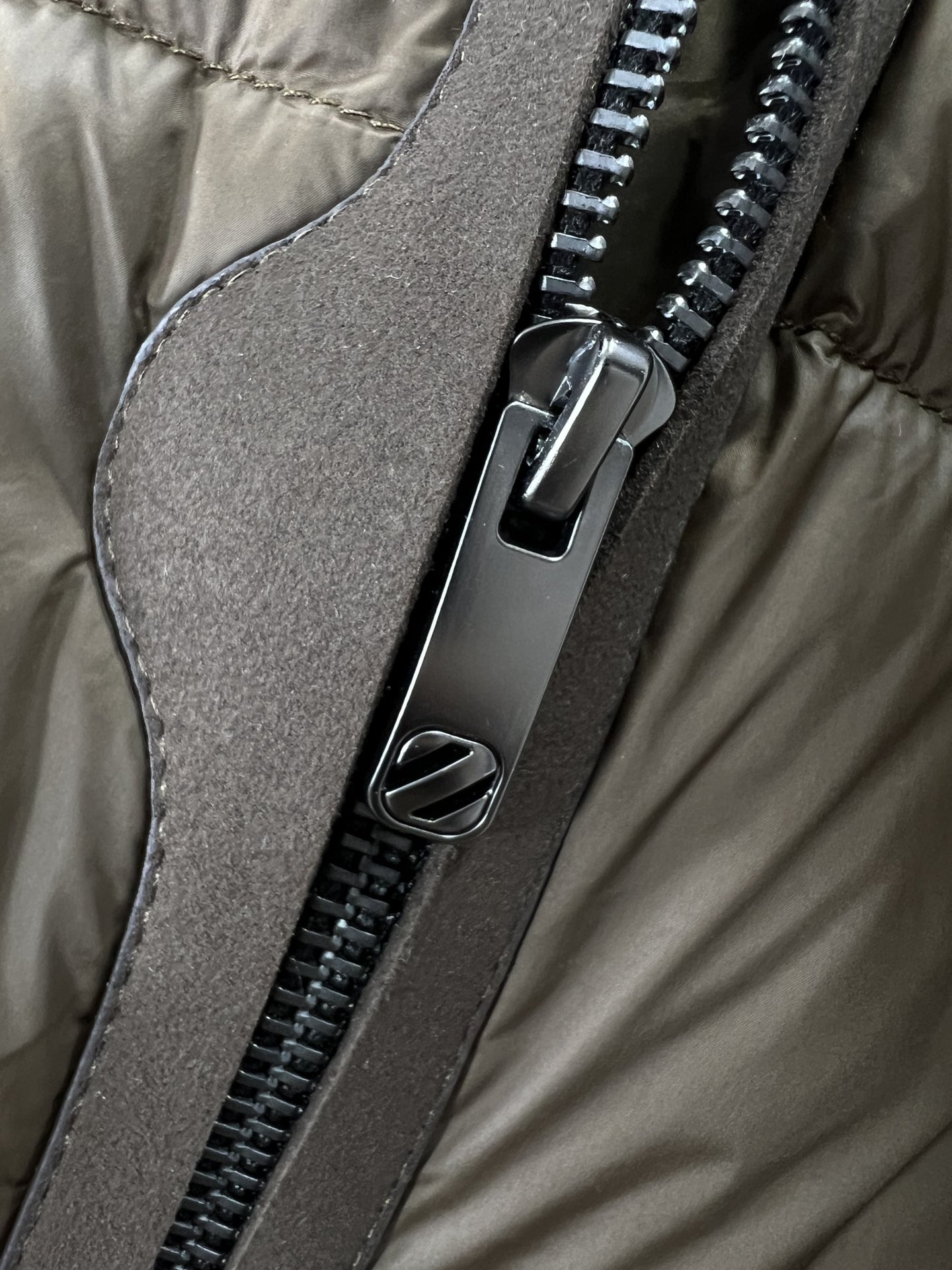 ， Zegna 杰尼亚 秋冬新款🆕羽绒服 原版11订制五金配件全进口原版定制 欢迎专柜对比 绝对的高品质