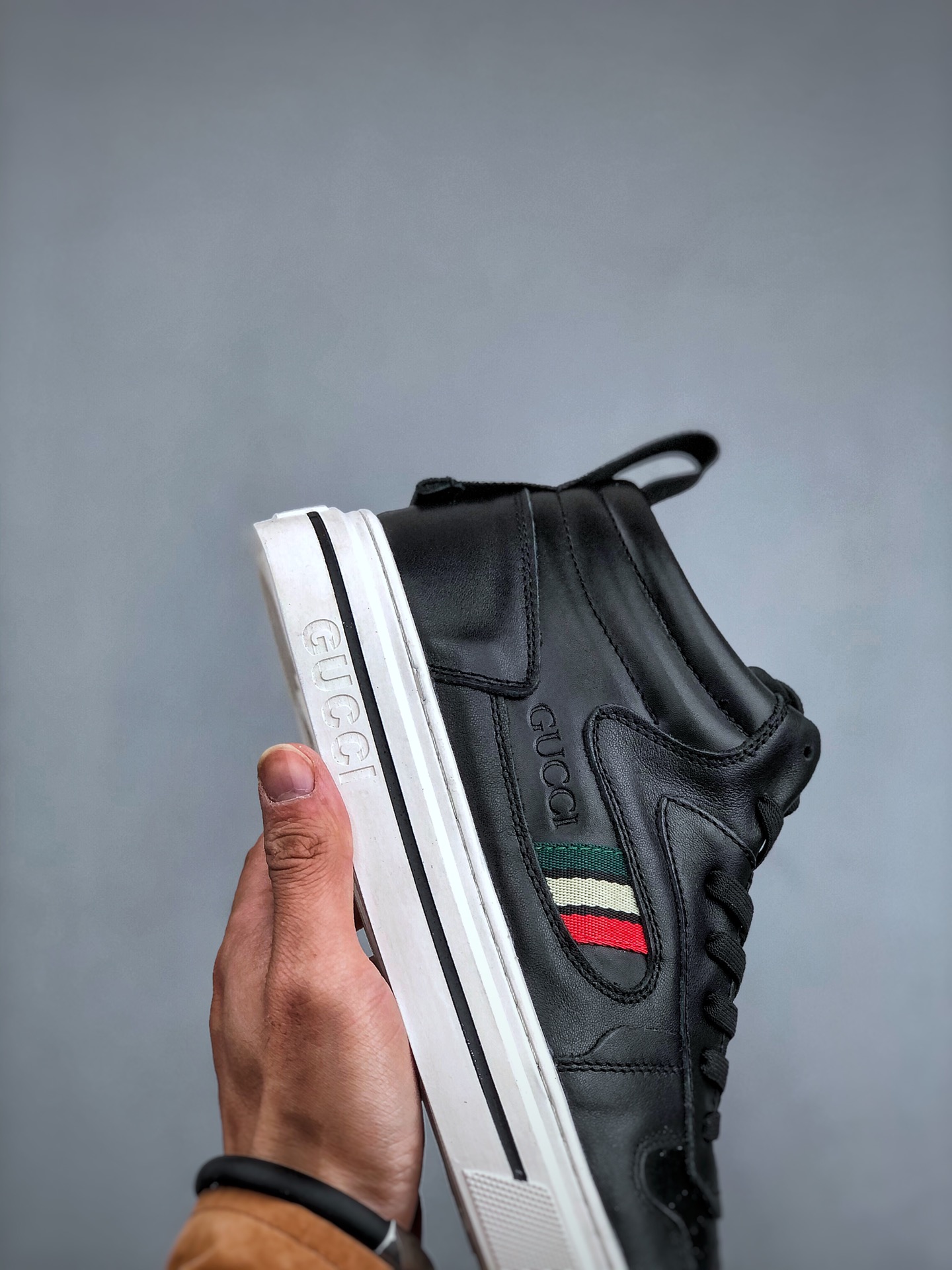 GUCCI's latest men's shoes this year