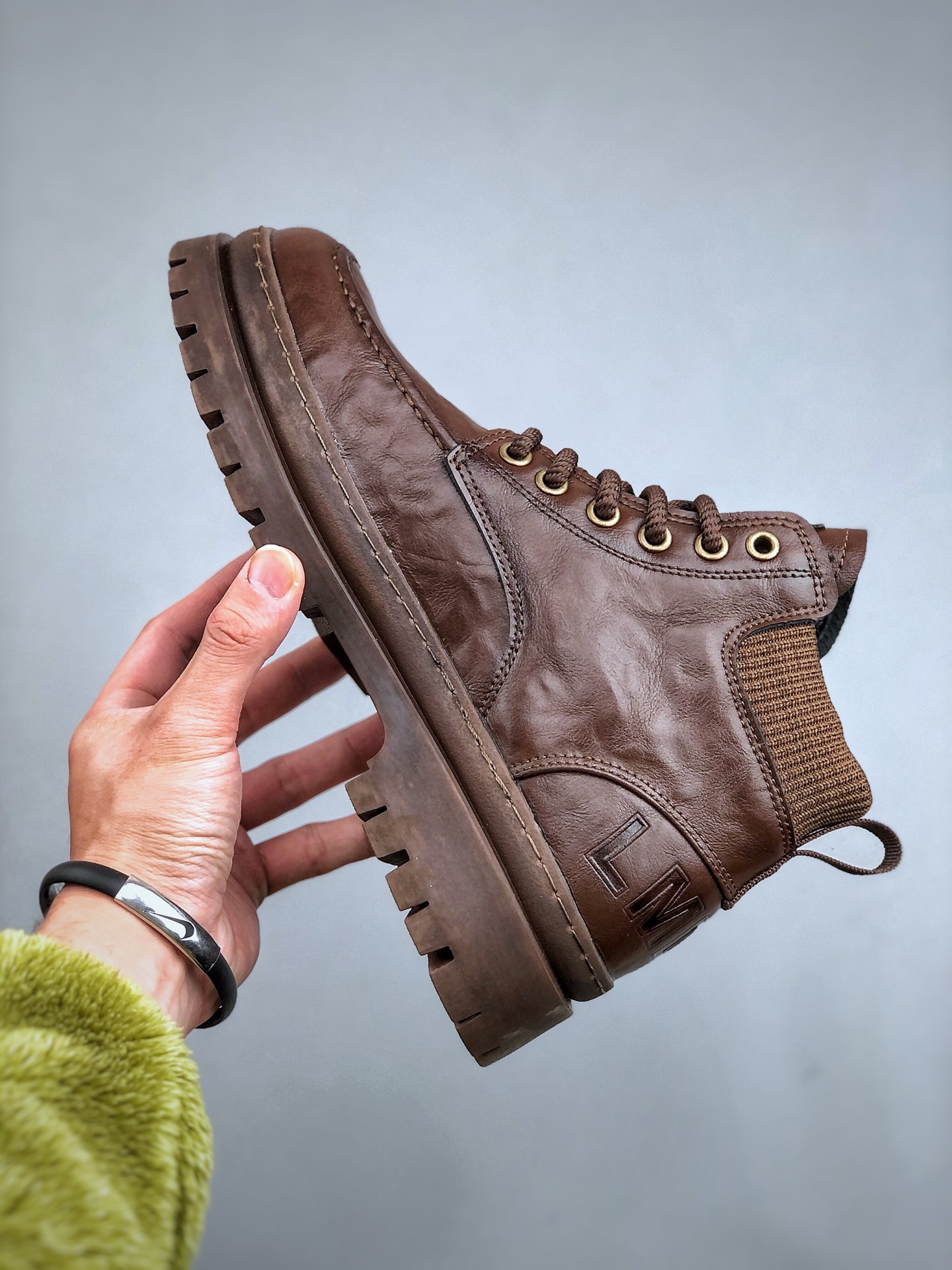 L/Timberland Timberland classic cowhide waterproof