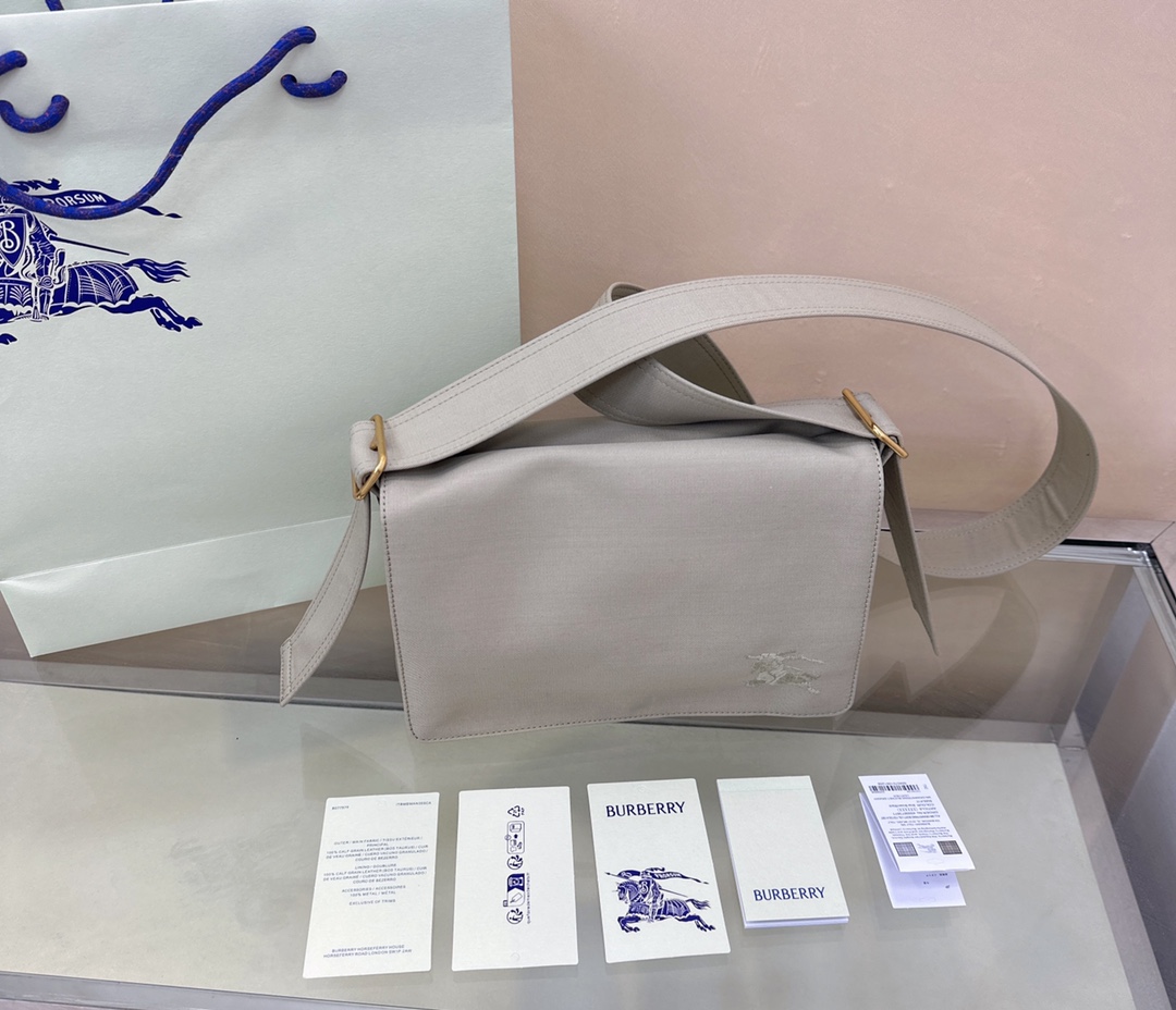 버버리 가방 Burberry 40013