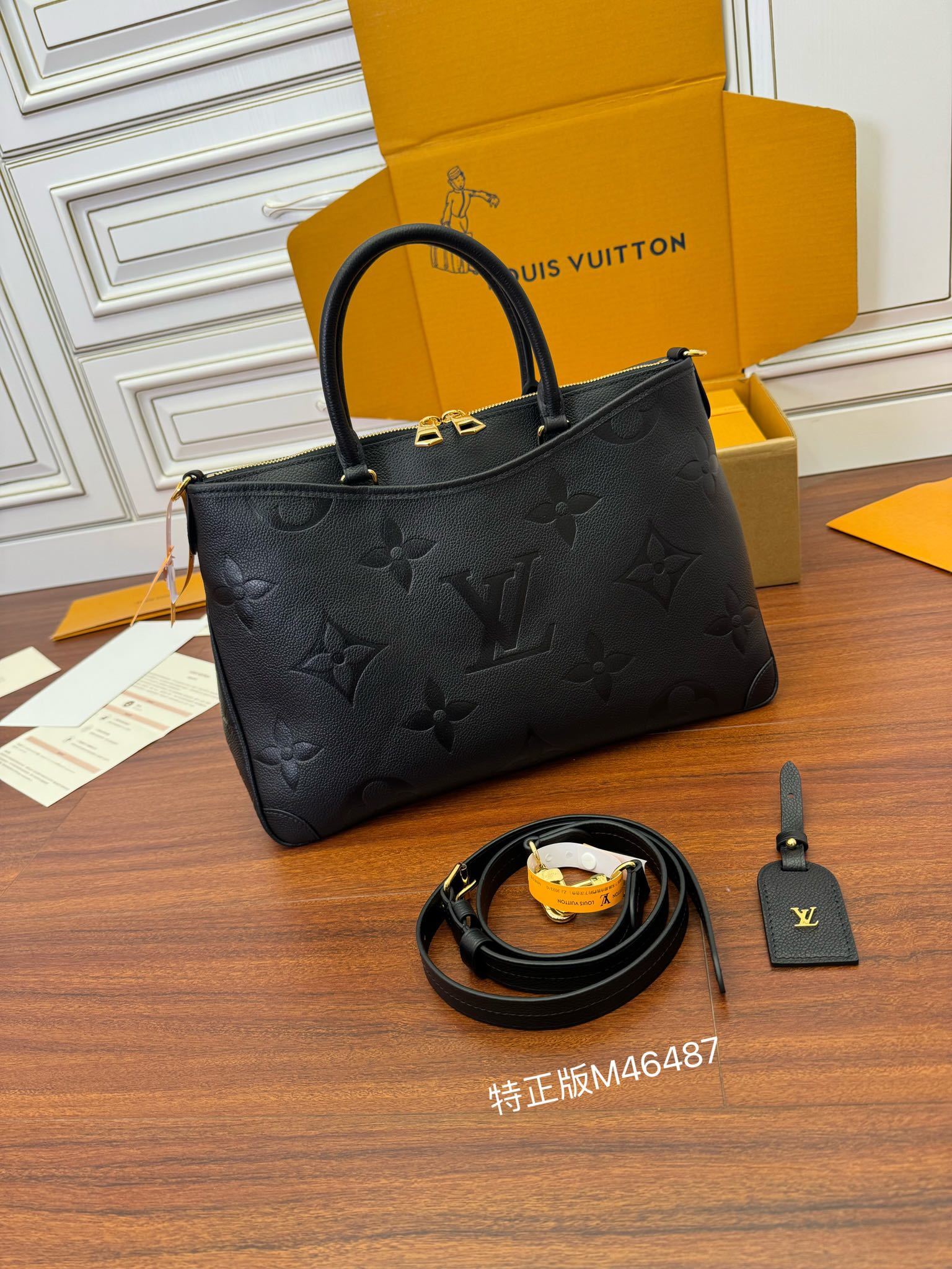 独家首发型号特正版M46487品质全面再次升级专柜同步电子芯片内码新礼盒礼品袋保护纸铜版电子标签合格证皮