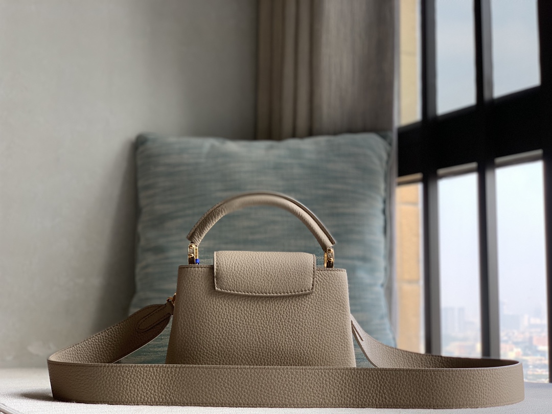 Louis Vuitton Lv premium quality original leather