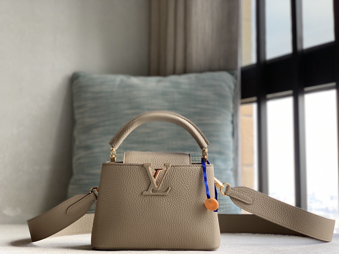Louis Vuitton Lv premium quality original leather