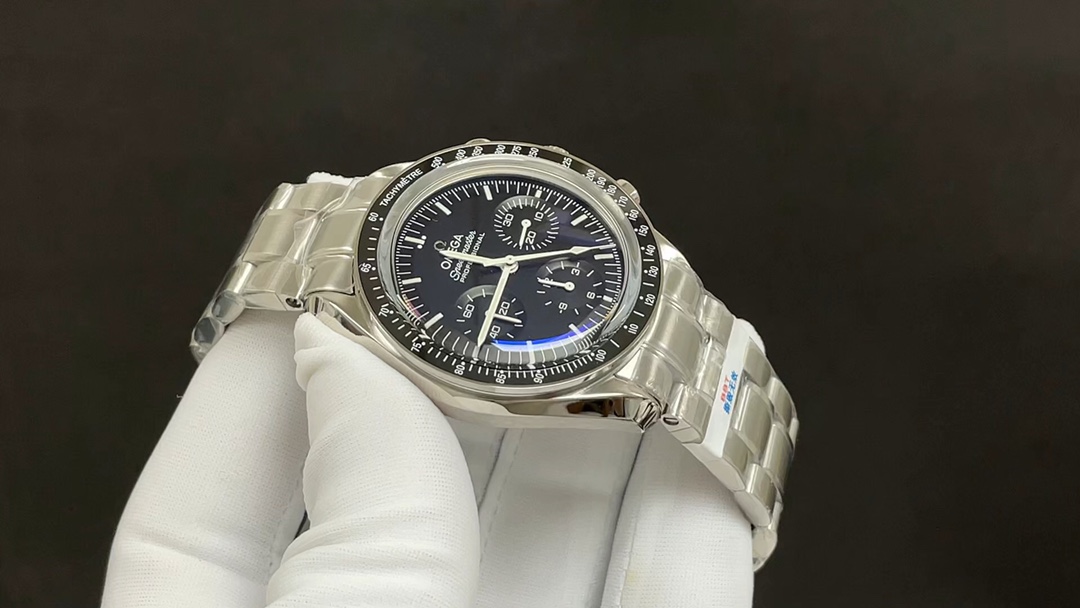 Omega 今日推荐 超霸 42mm
