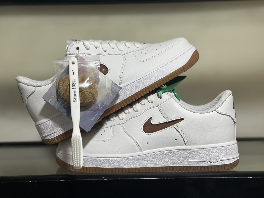 纯原级别NikeAirForce1Low卡其棕果冻勾空军一号低帮运动休闲板鞋原厂冲刀皮料切割干净无任何毛