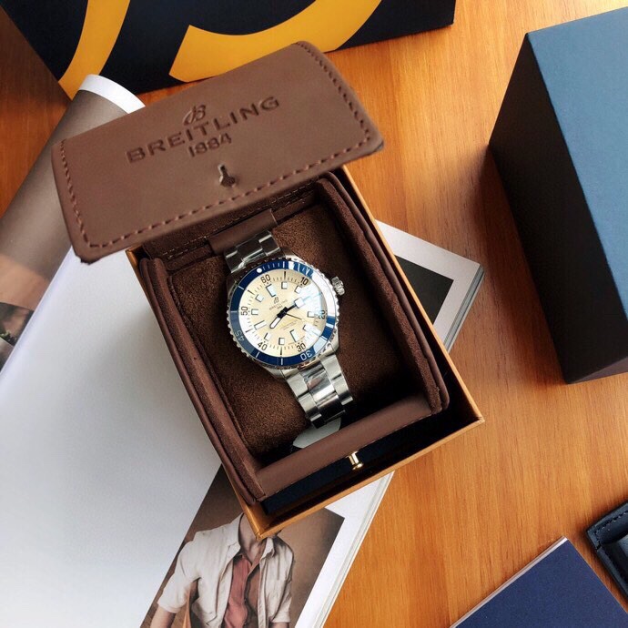 Breitling Super Ocean 手表包,手表 9