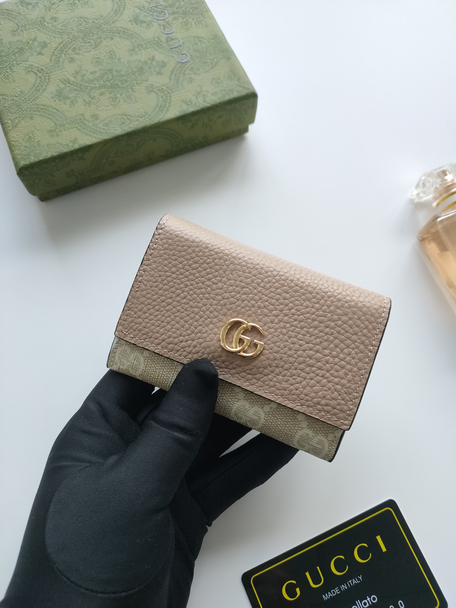 Pgucci 出新款 new 零钱包 卡包card bags 编号