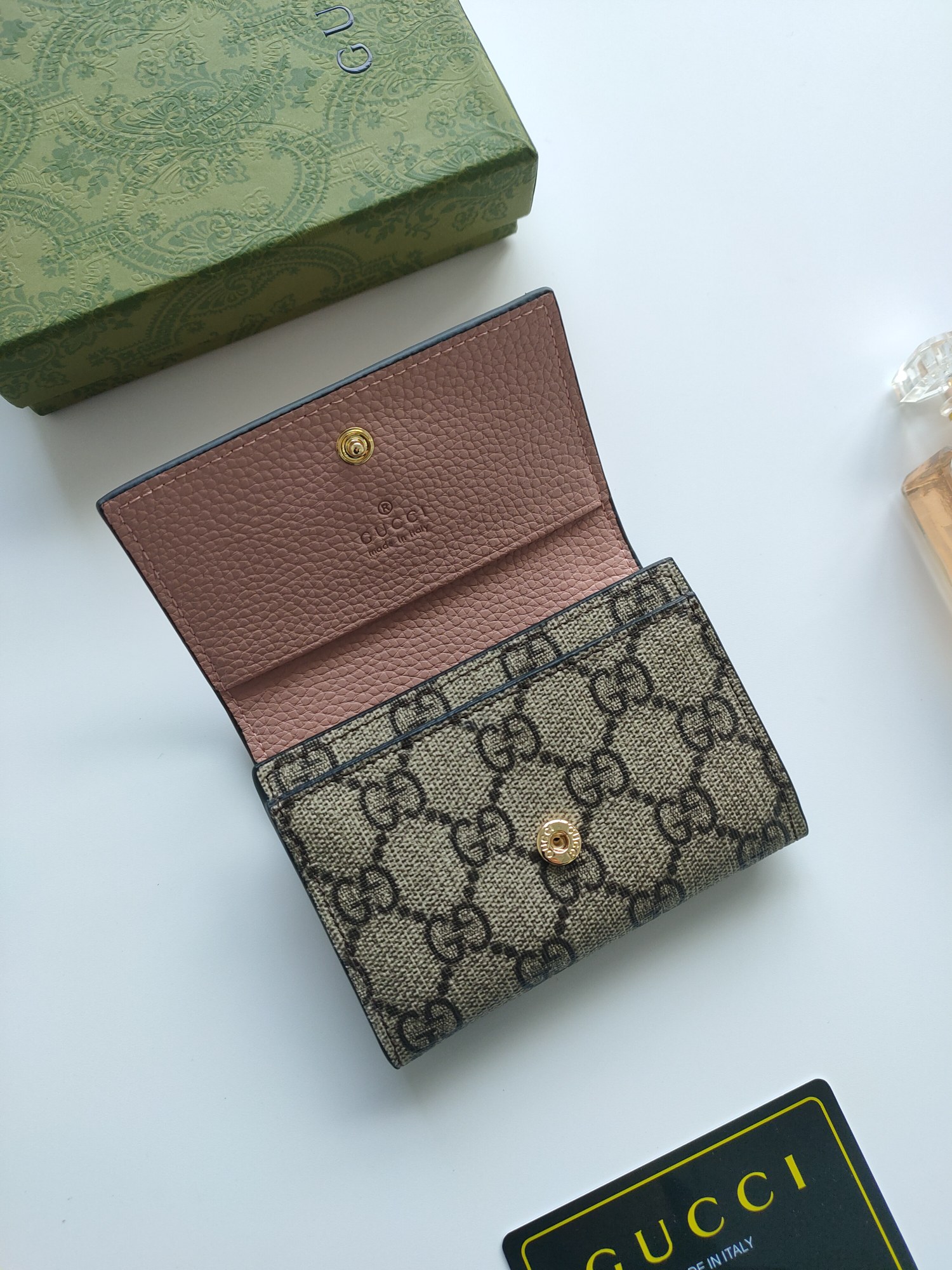 Pgucci 出新款 new 零钱包 卡包card bags 编号 