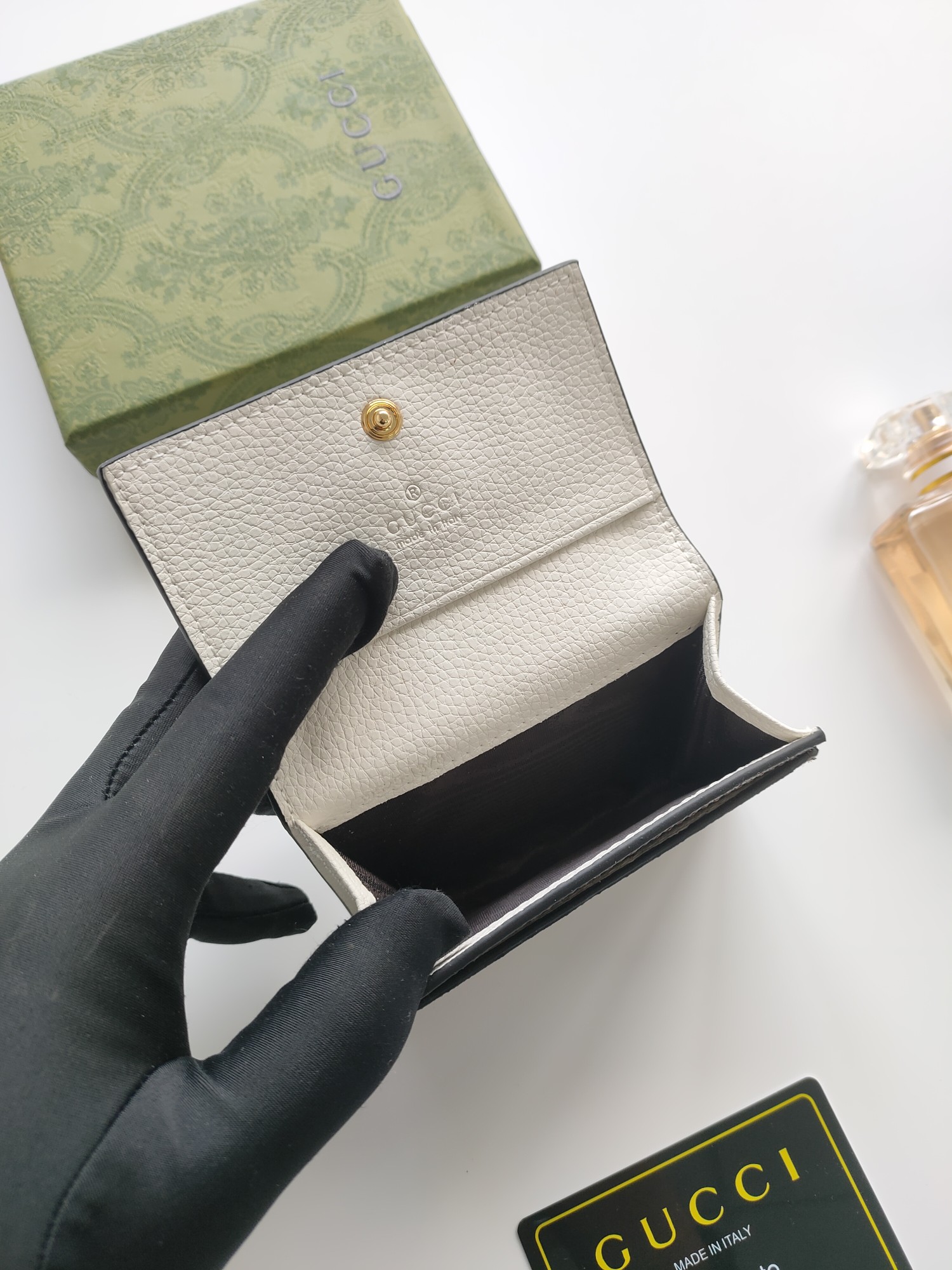 Pgucci 出新款 new 零钱包 卡包card bags 编号 
