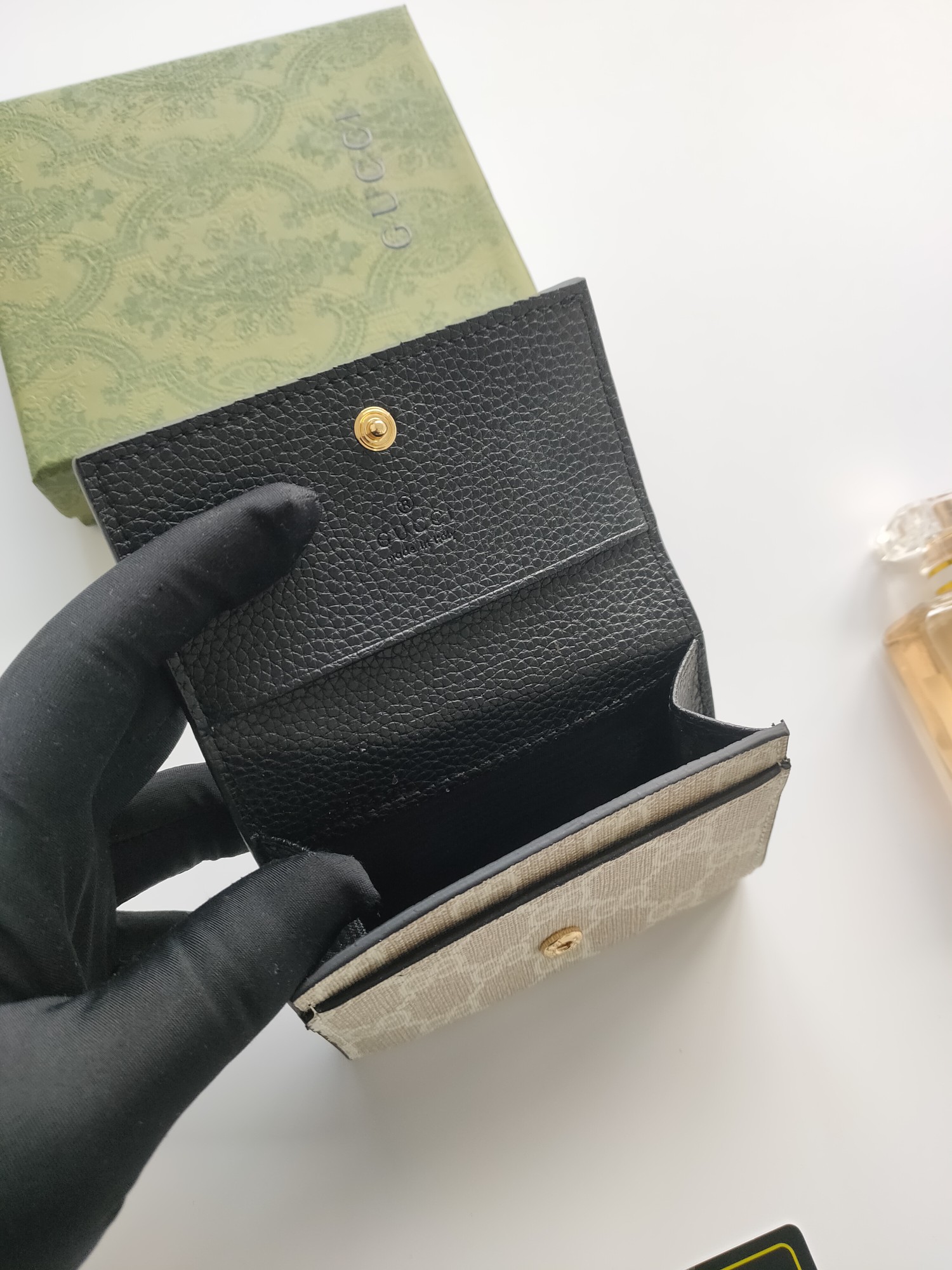 Pgucci 出新款 new 零钱包 卡包card bags 编号 