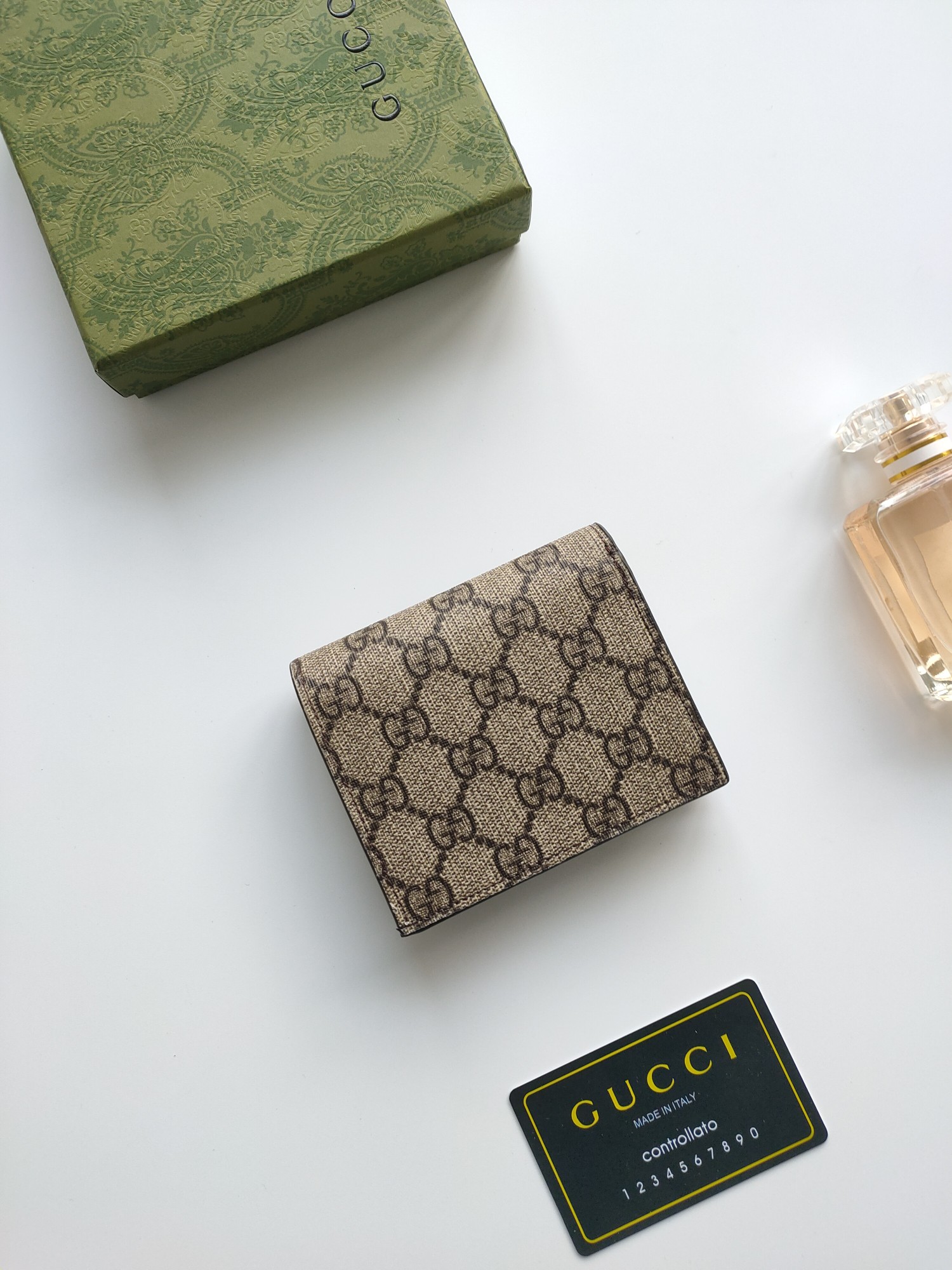 GG Marmontシリーズ エレガントな美包