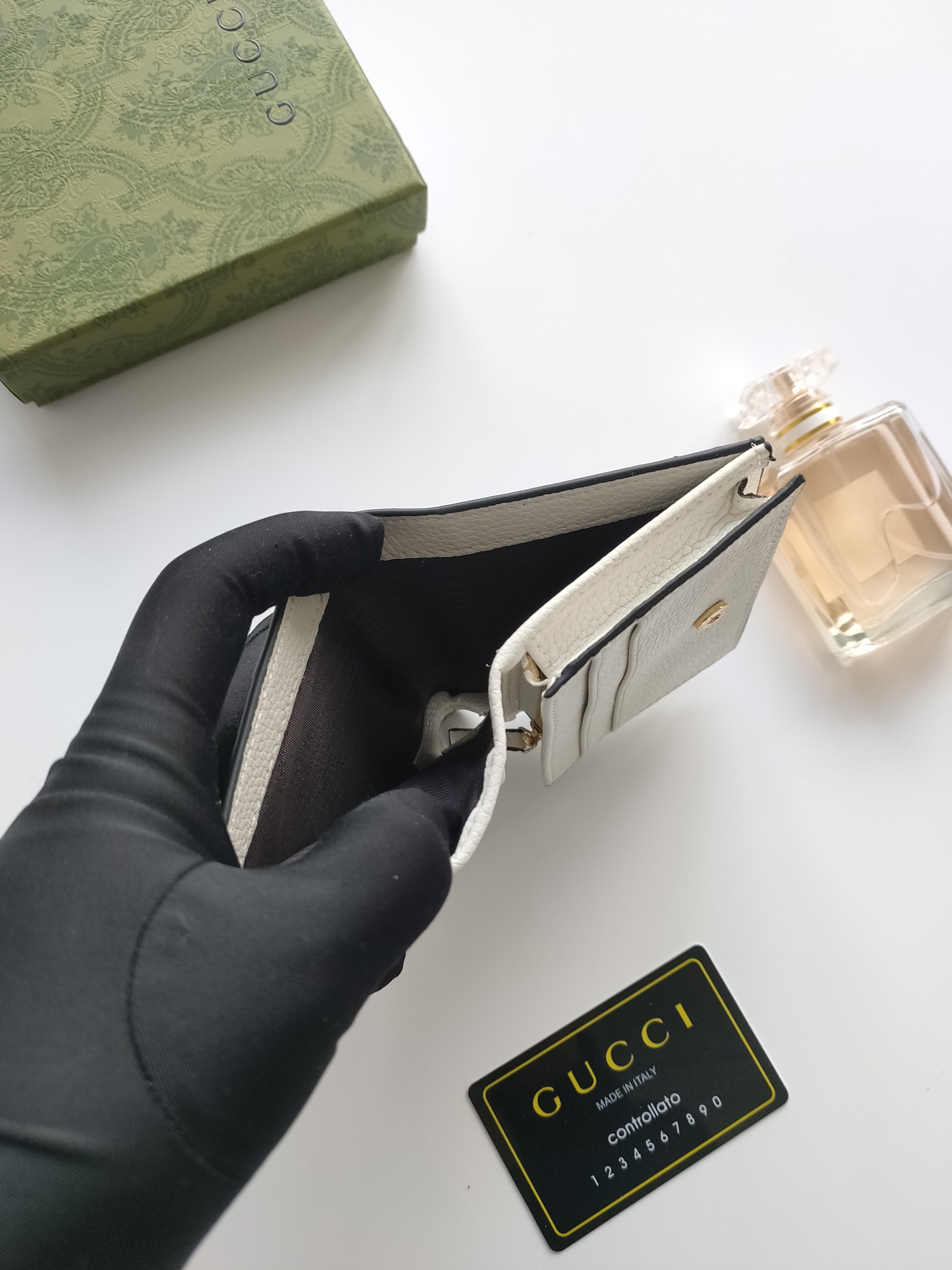 GG Marmontシリーズ エレガントな美包