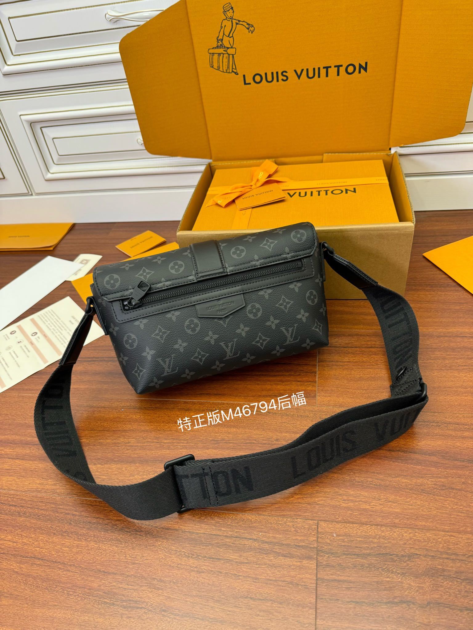 独家首发型号特正版M46794品质全面再次升级专柜同步电子芯片内码新礼盒礼品袋保护纸铜版电子标签合格证皮