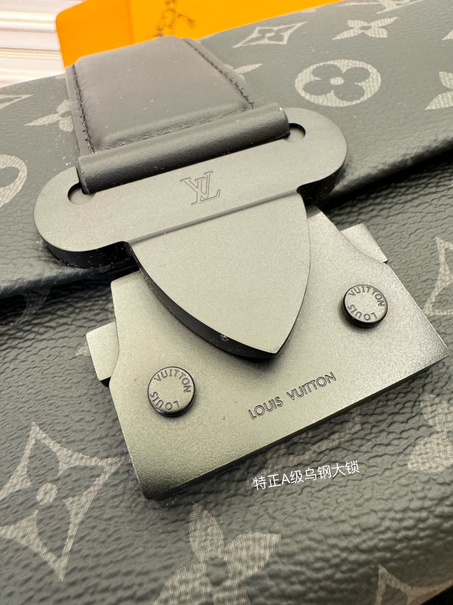 独家首发型号特正版M46794品质全面再次升级专柜同步电子芯片内码新礼盒礼品袋保护纸铜版电子标签合格证皮