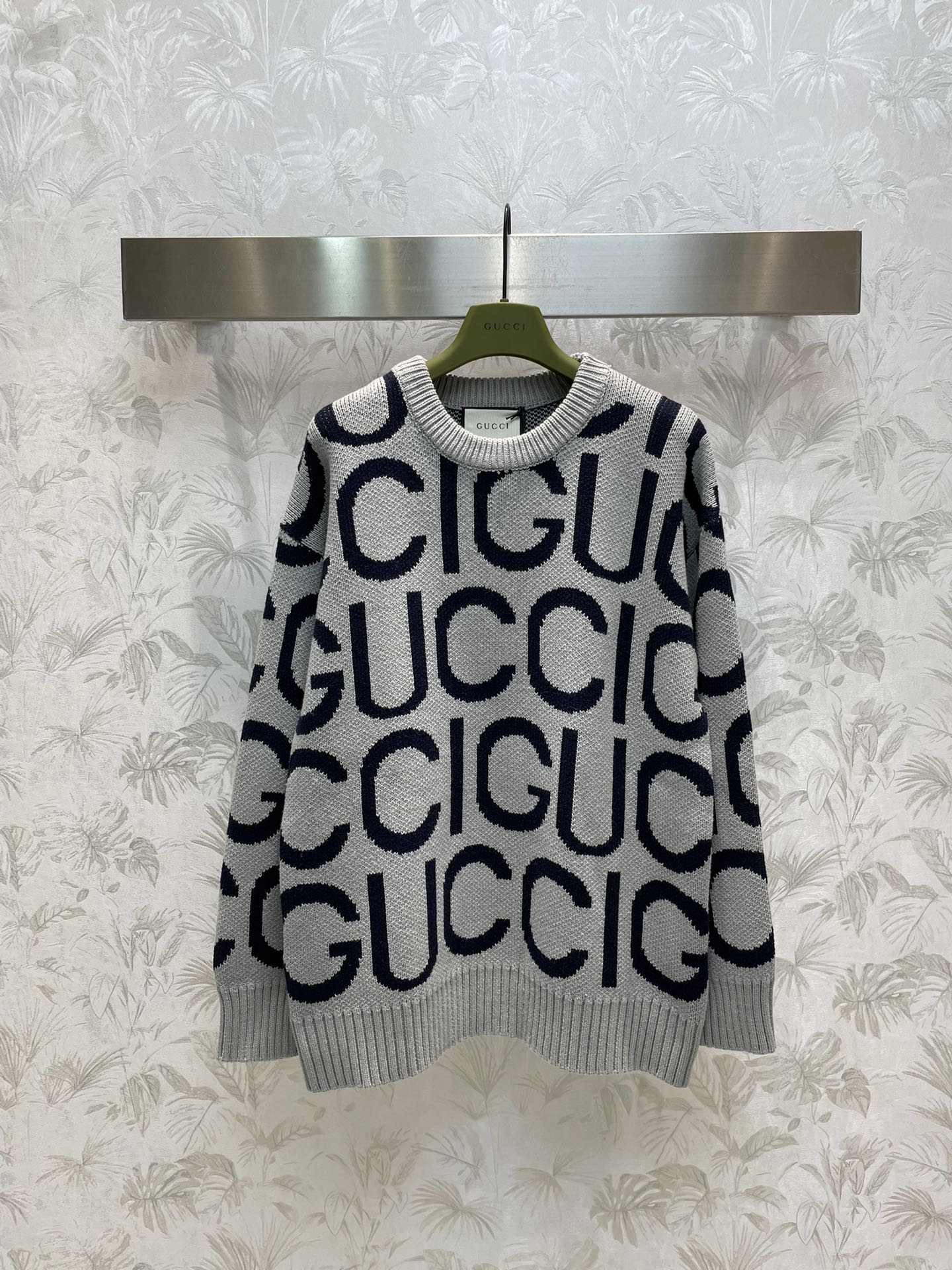 Tania wysokiej jakości replika
 Gucci Odzież Bluzy Luksusowy sklep
 Unisex Dzianiny Wełna Kolekcja jesienna/zima