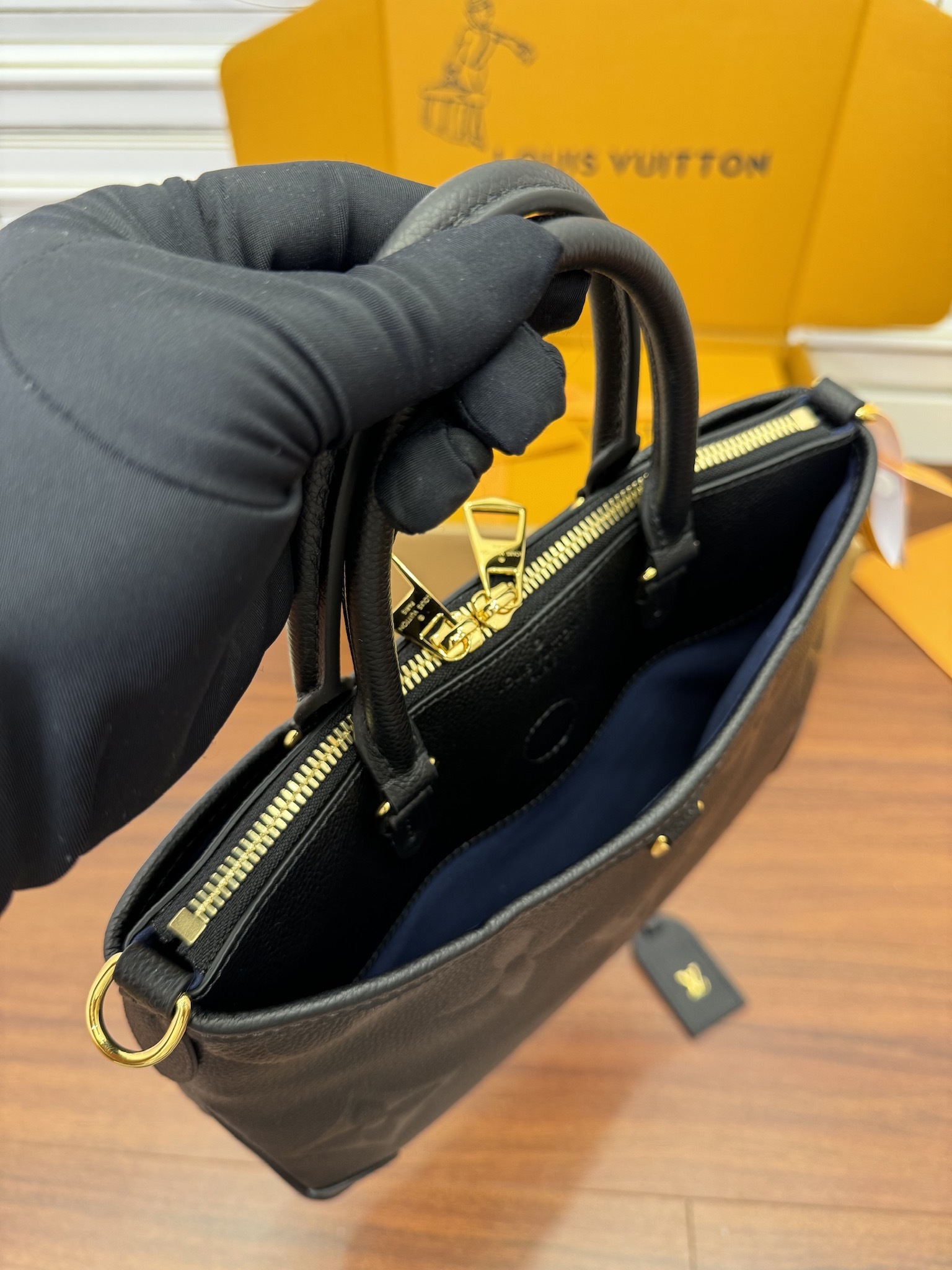 独家首发型号特正版M46488品质全面再次升级专柜同步电子芯片内码新礼盒礼品袋保护纸铜版电子标签合格证皮