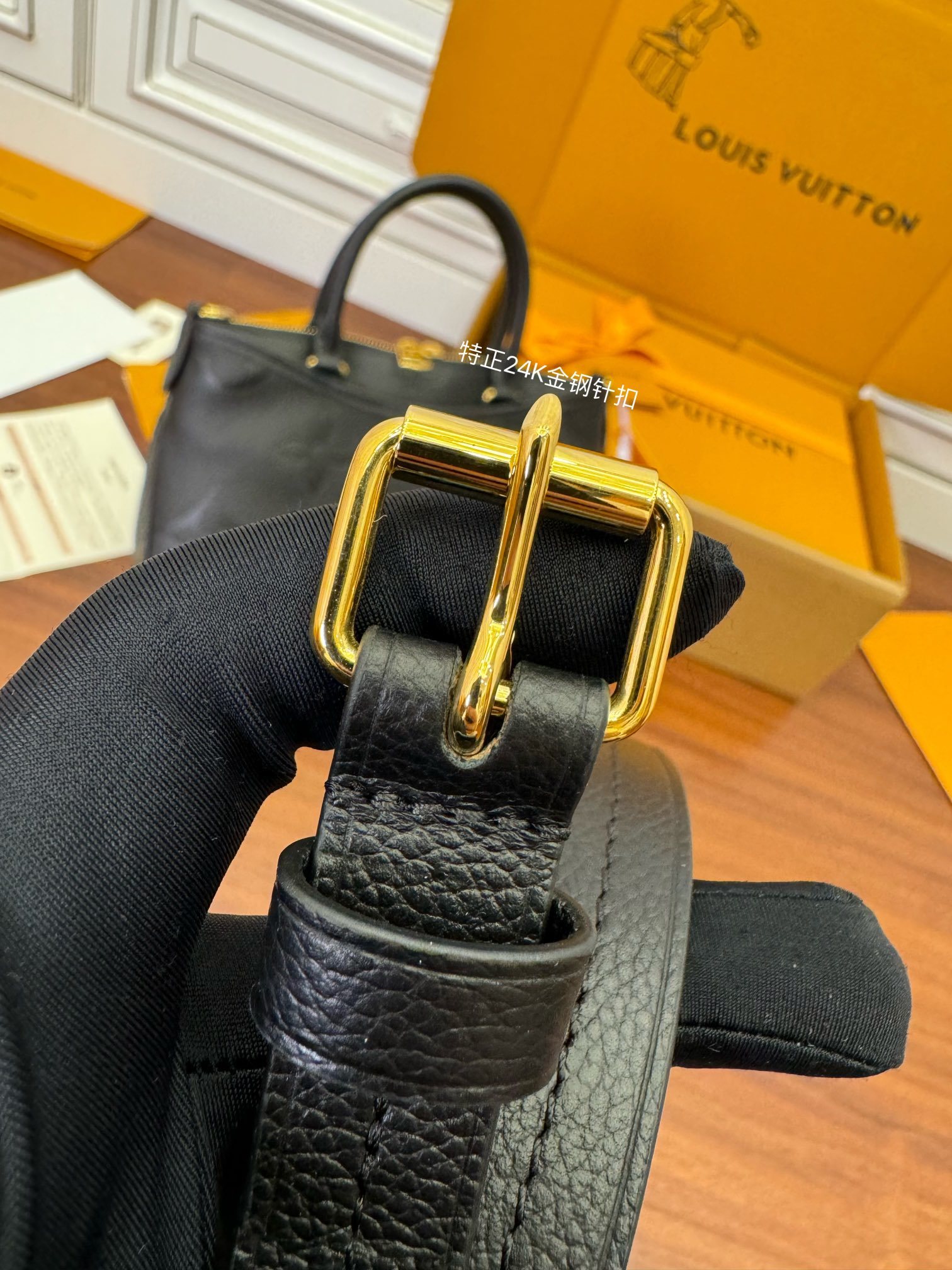 独家首发型号特正版M46488品质全面再次升级专柜同步电子芯片内码新礼盒礼品袋保护纸铜版电子标签合格证皮